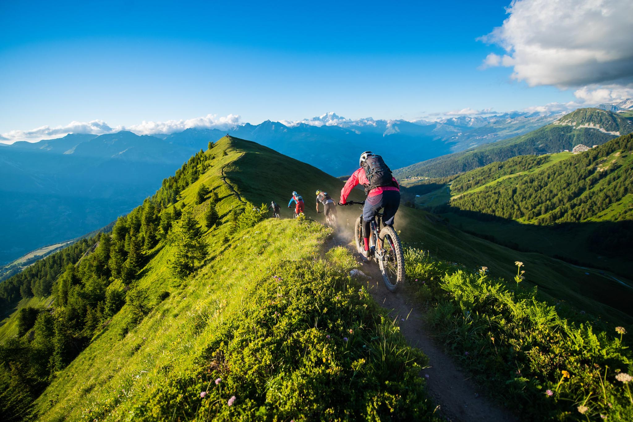 Découverte | Super Huit : un nouvel évènement VTT et VTTAE à La Plagne