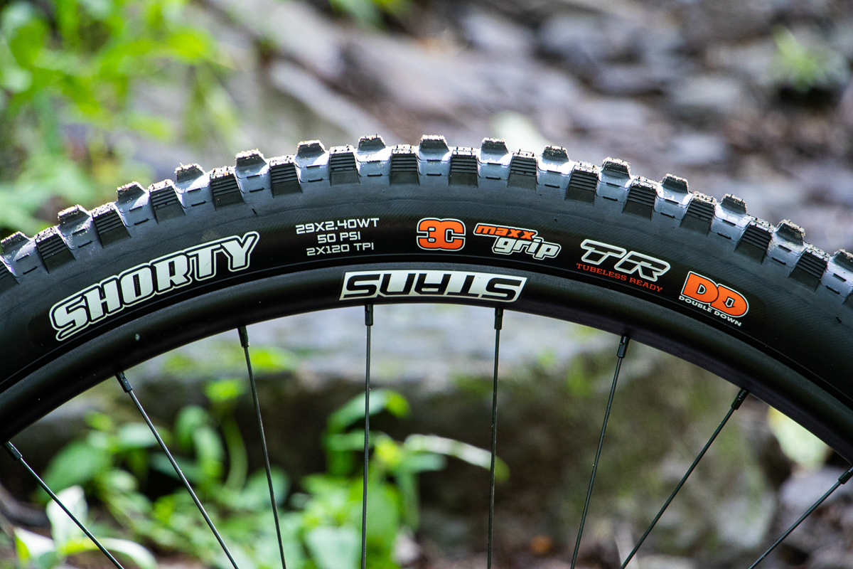 Les meilleures combinaisons pneu avant/arrière Maxxis pour Enduro et AM