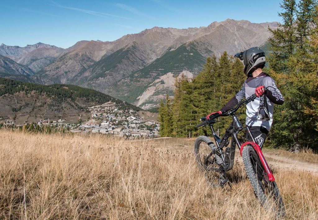 Stand Up enduro VTT : l'enduro caritatif !