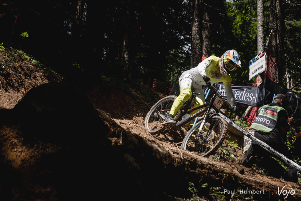 Coupe du Monde DH 2021 #2 - Les Gets | Bruni et Nicole remportent les qualifications