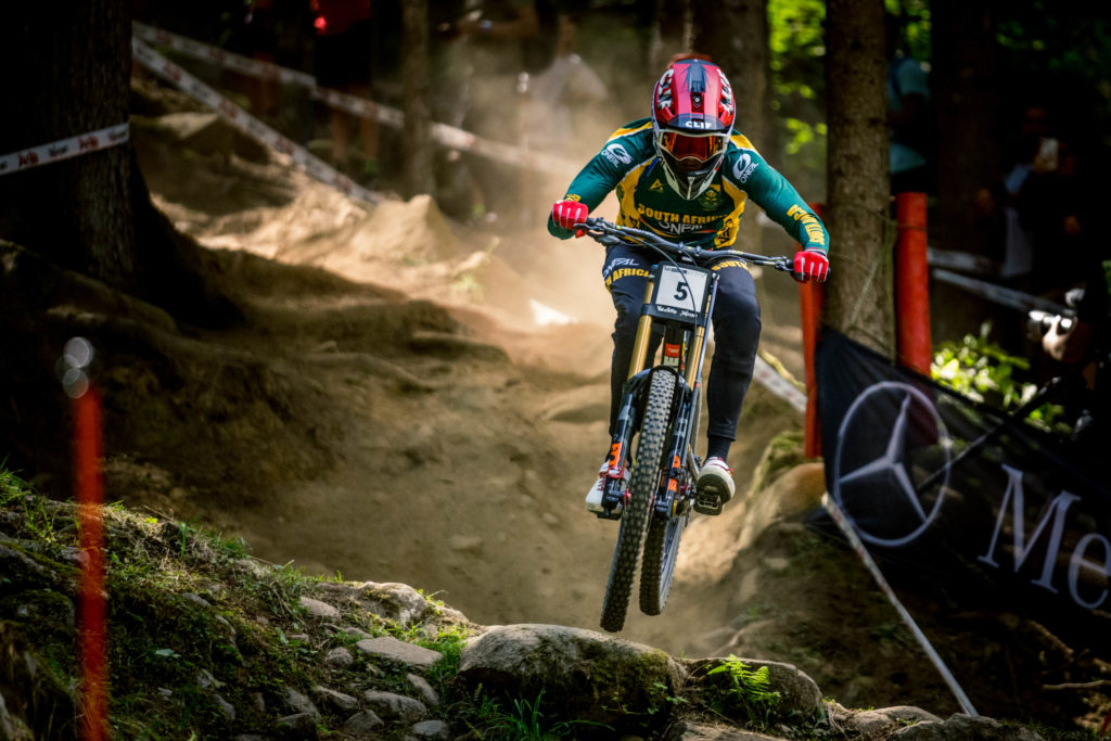 Championnats du Monde 2021 | DH : Minnaar pour l'histoire, Nicole retrouve l'arc-en-ciel !