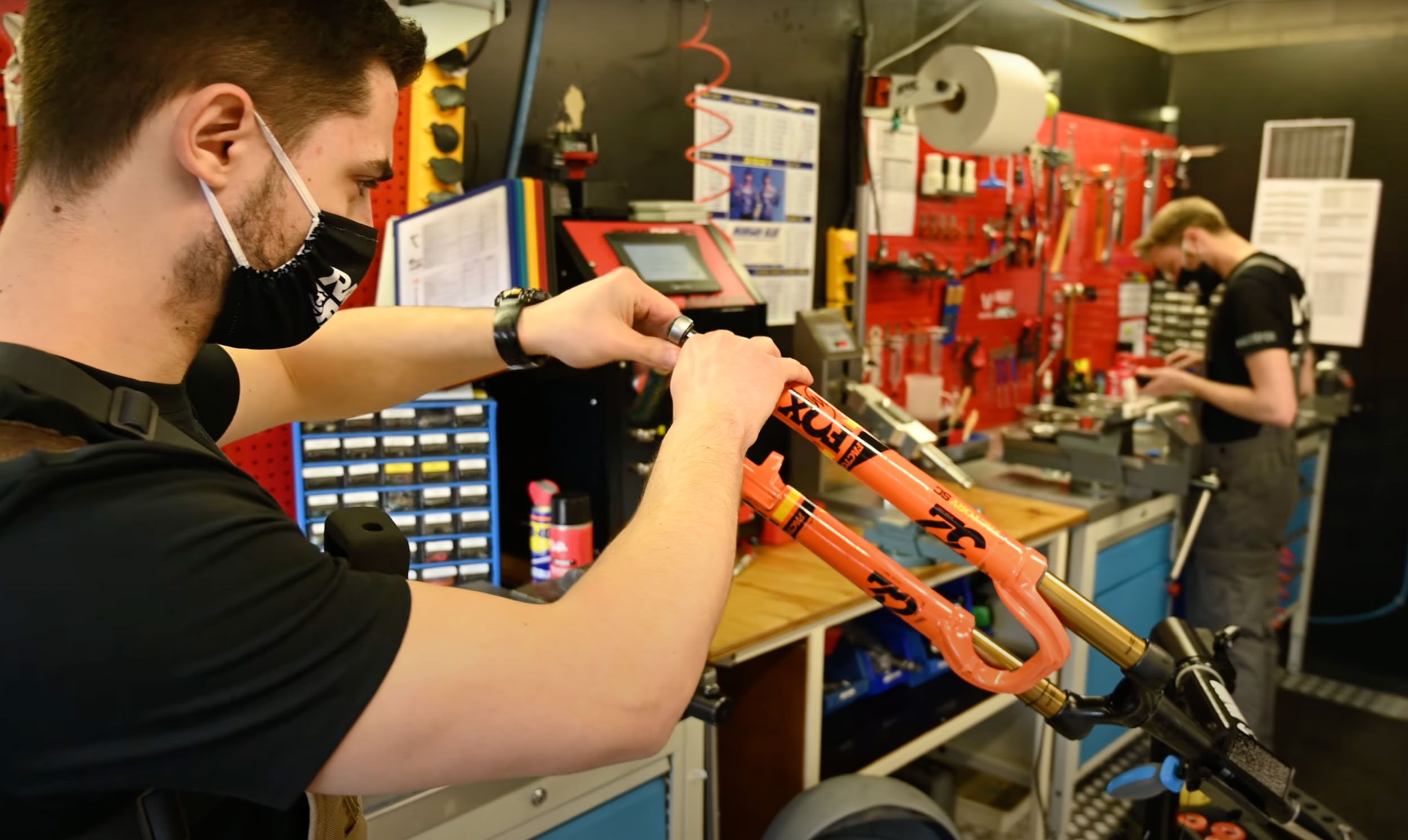 L’entretien d’une fourche VTT, c’est quoi exactement ?