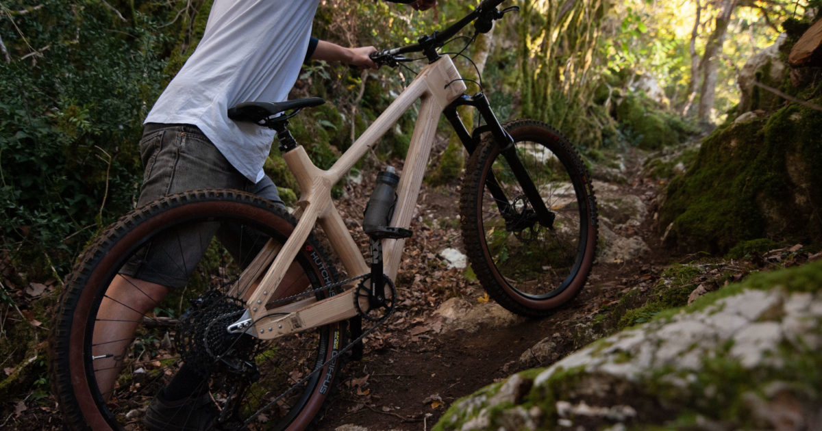 Prise en main | Atelier Suji Drop : un vélo en bois, comment ça roule ? ⋆ Vojo