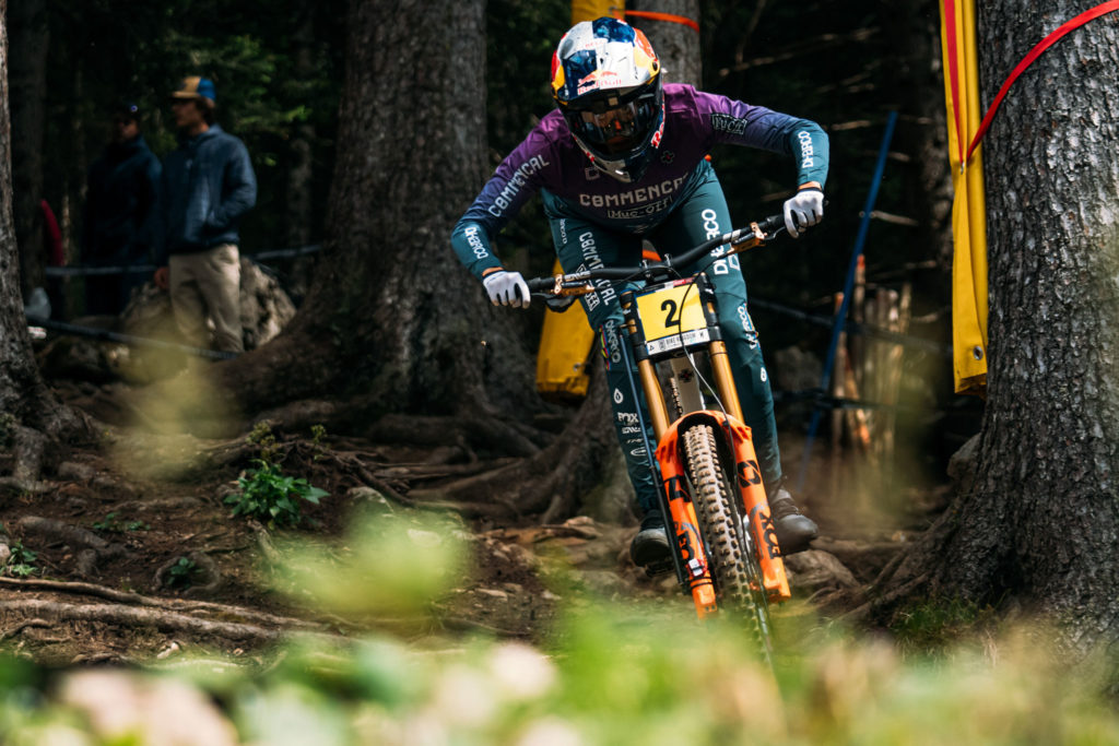 World Cup DH 2022 #4 | Lenzerheide : Pierron et Nicole sans concurrence !