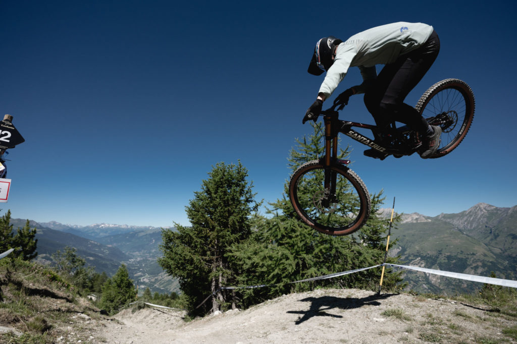 Les championnats de France de VTT de descente débarquent sur le bikepark des Arcs