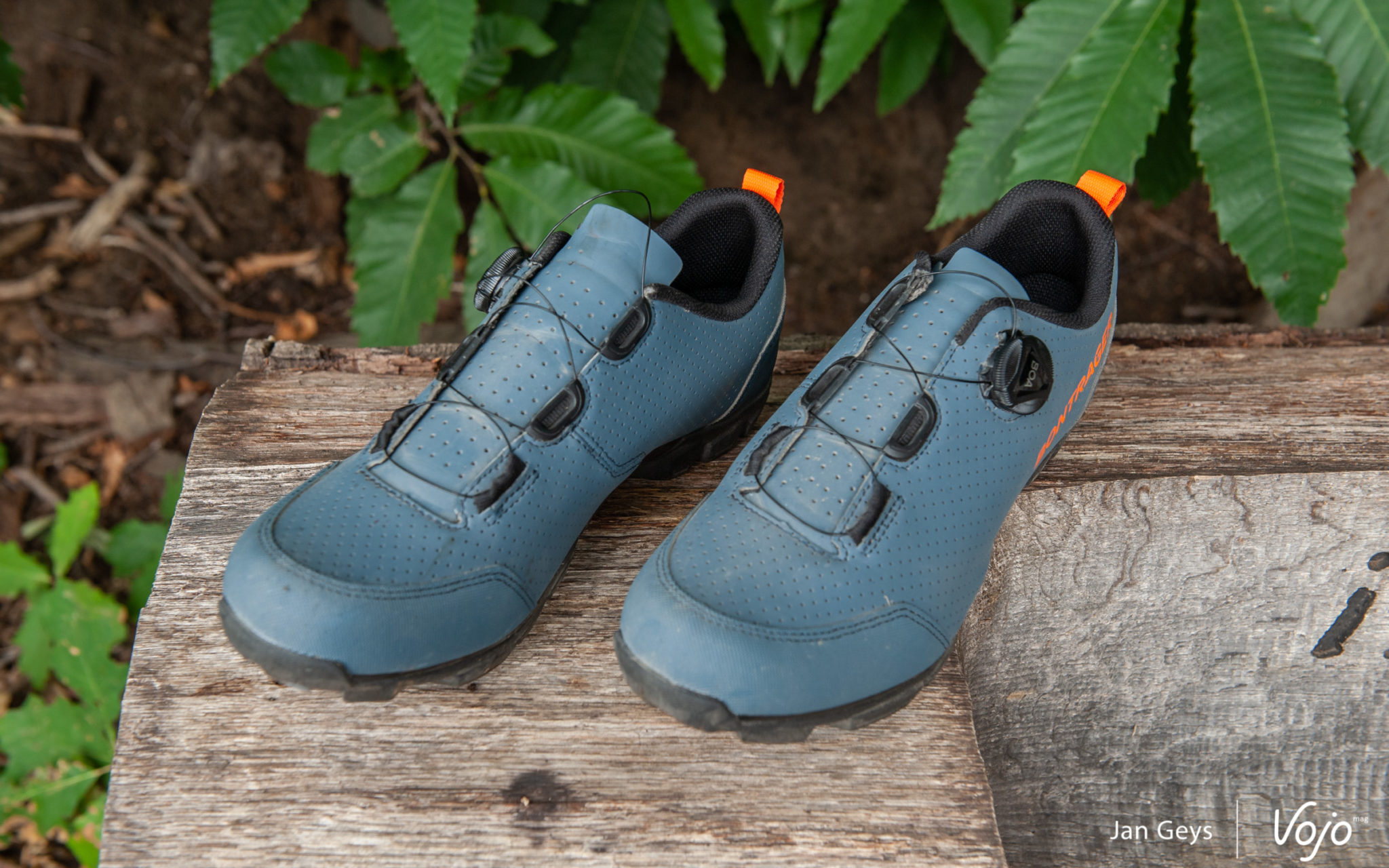 Dossier 7 paires de chaussures gravel au banc d essai Bontrager Evoke l accessibilite Vojo