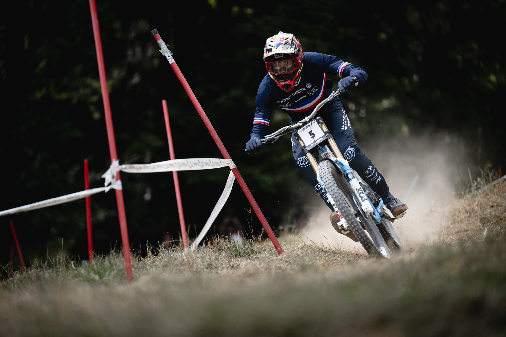 Worlds 2022⎜Qualifications DH : Coulanges et Nicole s’installent en tête