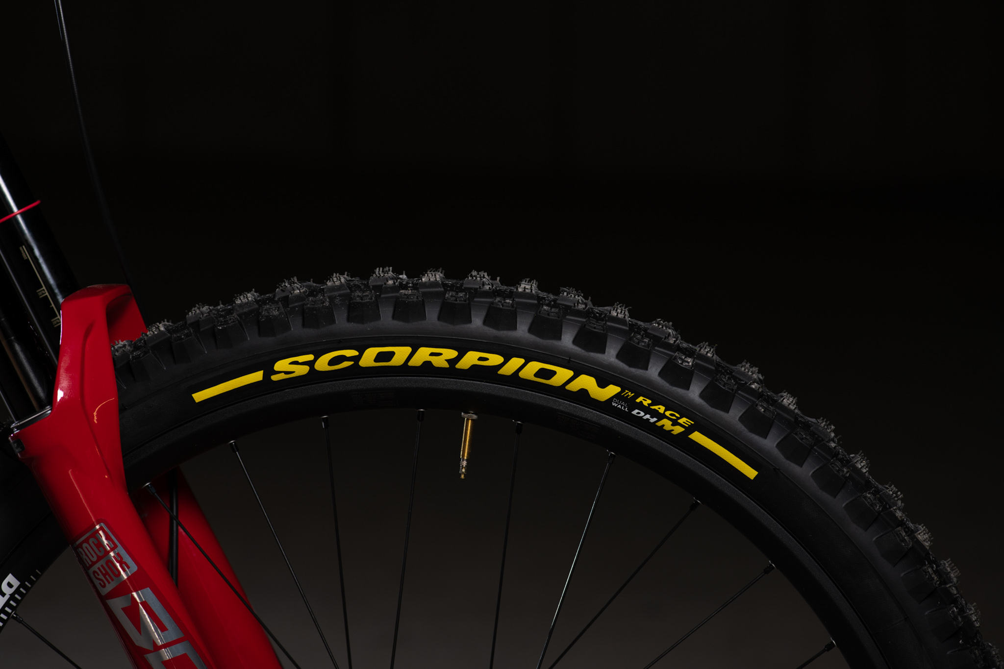 Nouveauté | Pirelli Scorpion Race : la performance enduro/DH sans compromis