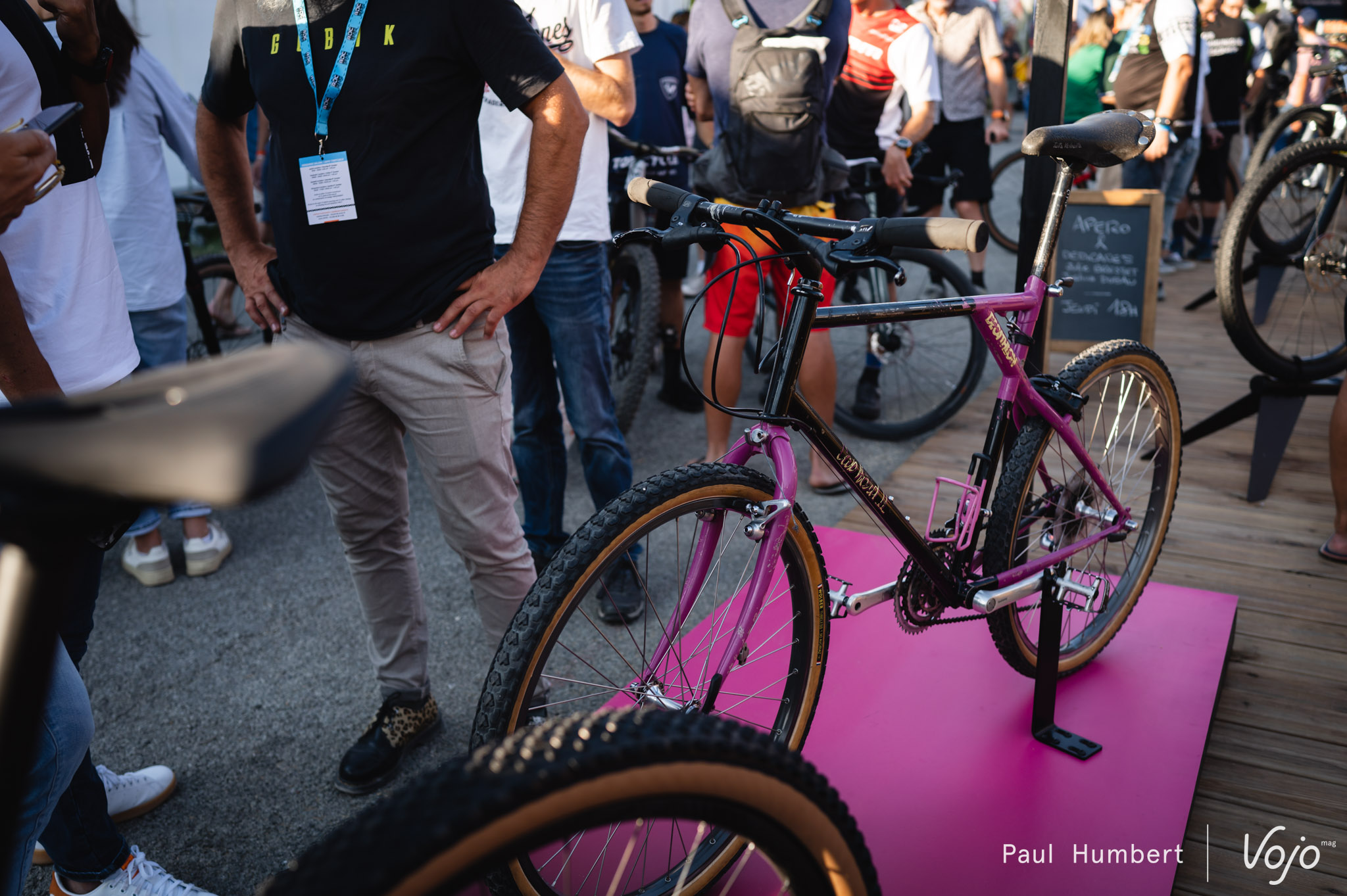 Poignées vélo 20 et 24 pouces rose (paire) BTWIN