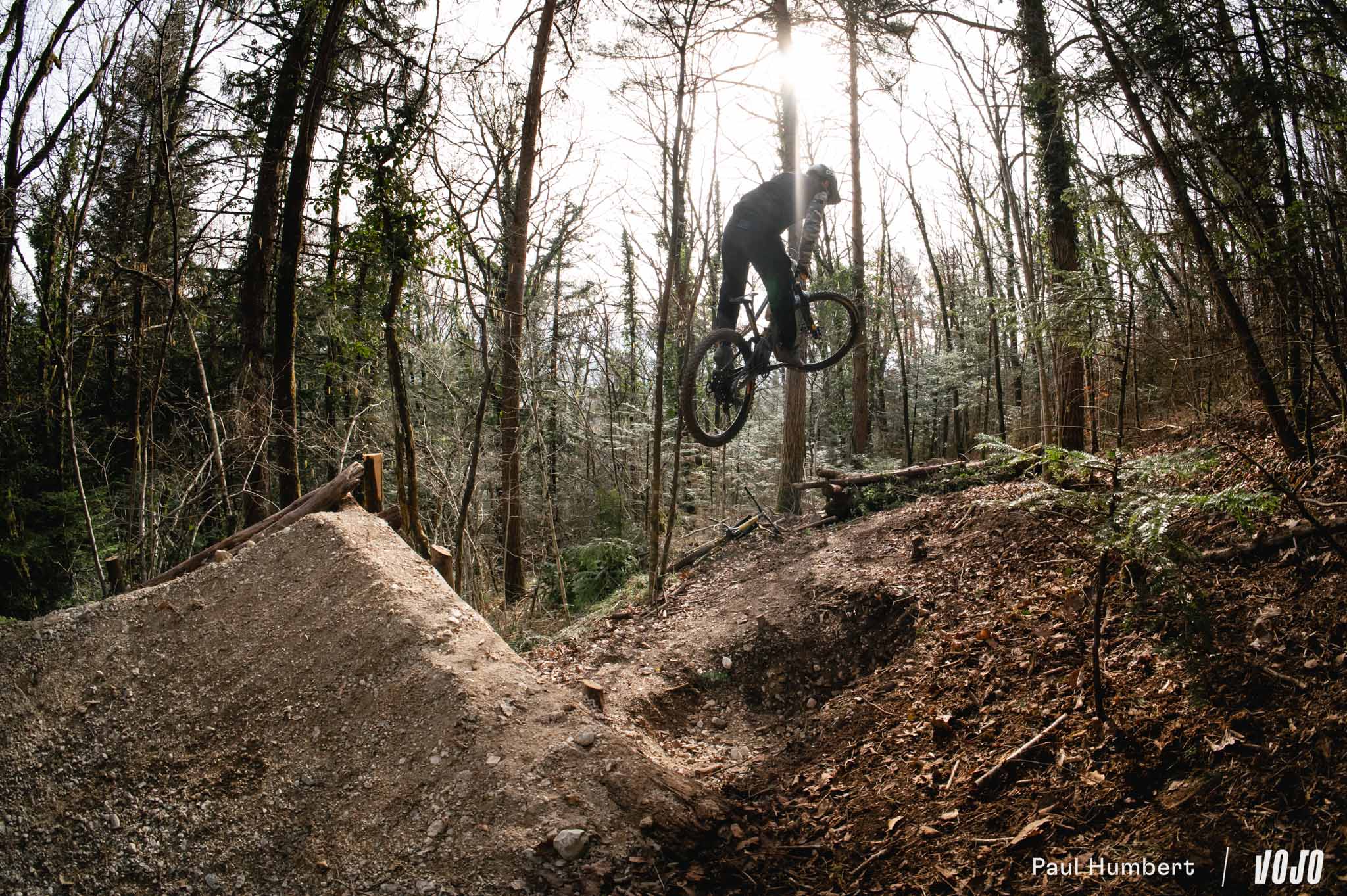 https://www.vojomag.com/app/uploads/2023/02/crozet enduro du ghetto jura 2024 vojo paul humbert 21.jpg