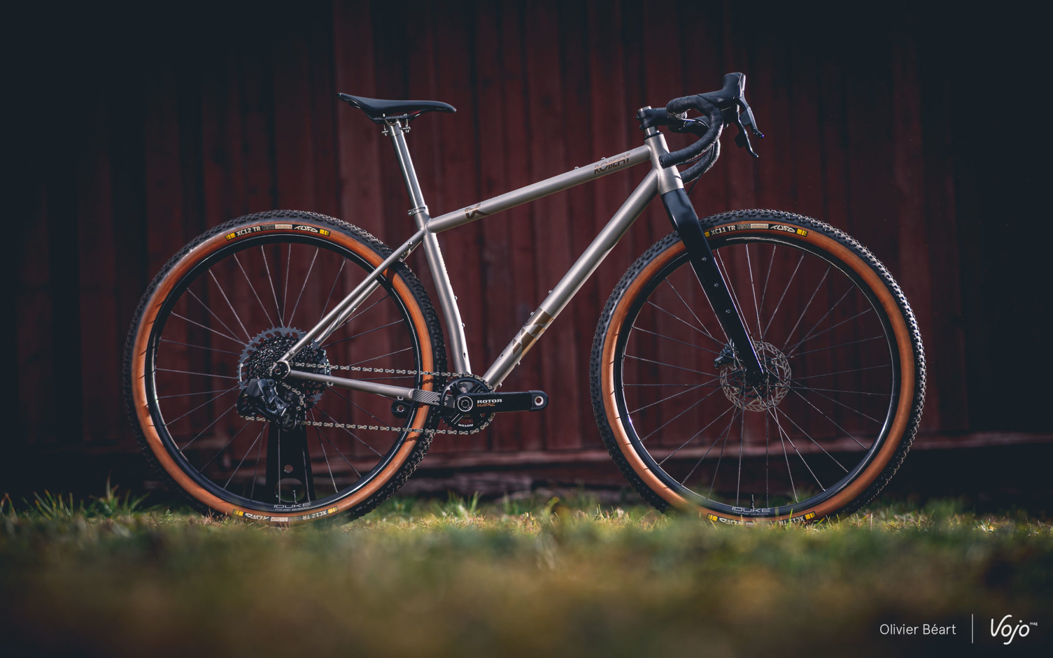 https://www.vojomag.com/app/uploads/2023/03/Robert Frameworks titane vtt mtb gravel classified Cprght Olivier Béart Vojomag 43 2048x1280.jpg