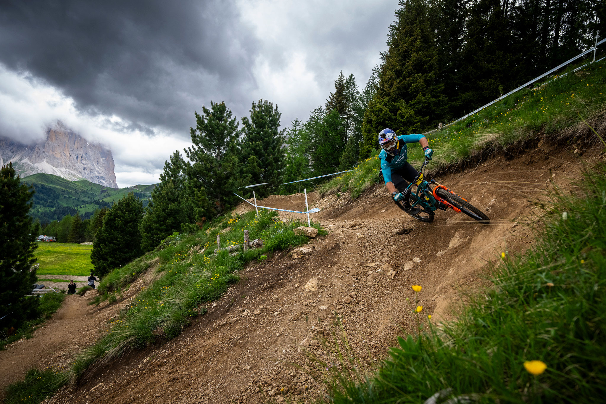 Enduro World Cup 2023 | Val di Fassa : thriller dans les Dolomites