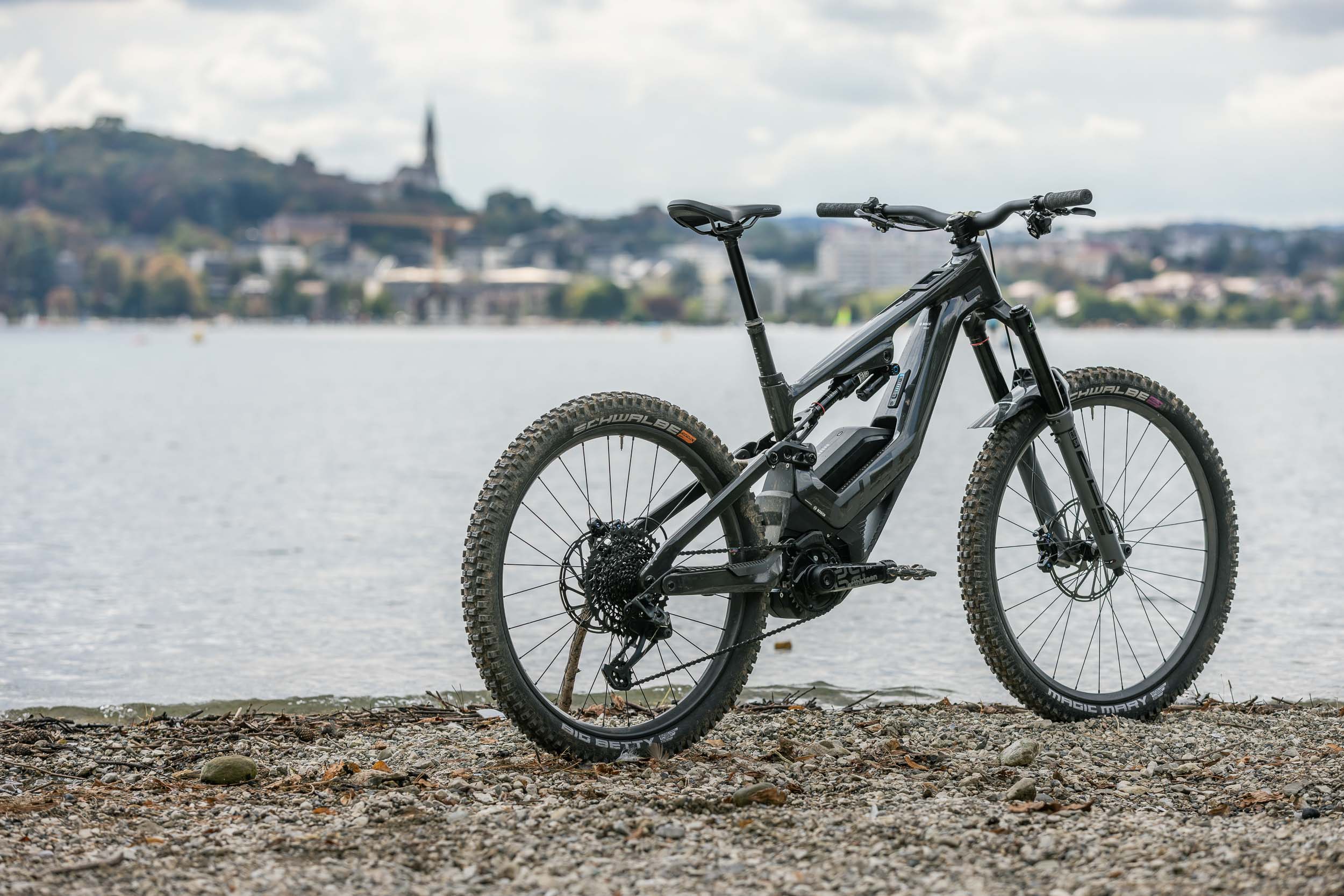 https://www.vojomag.com/app/uploads/2023/10/Lapierre GLP3 copyright Viera Vojomag 75.jpg