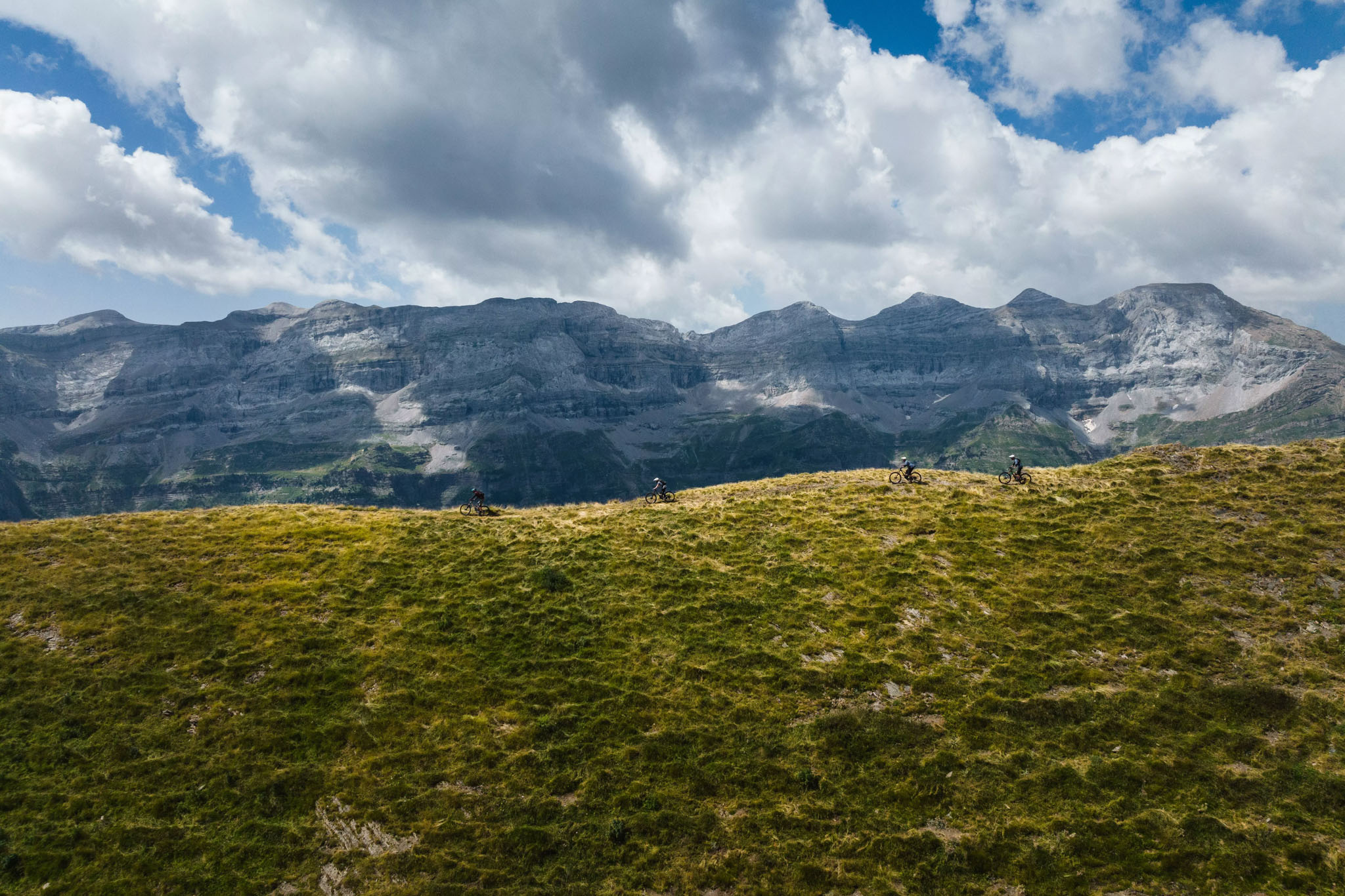 https://www.vojomag.com/app/uploads/2023/10/Orbea © Jeremie Reuiller 7862 Large.jpg