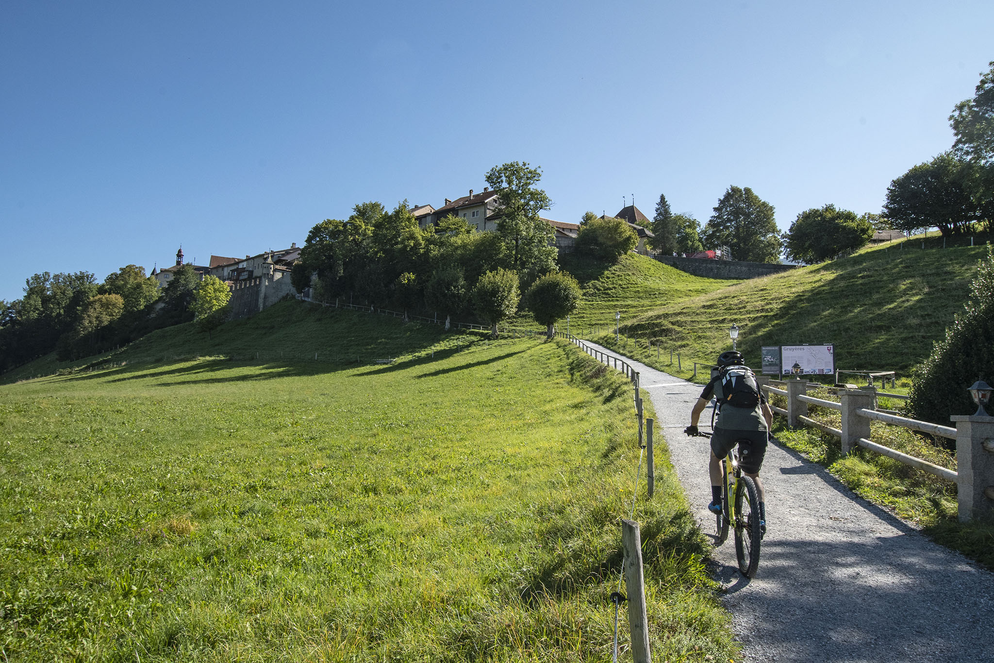 https://www.vojomag.com/app/uploads/2023/12/Canton de Fribourg. Gruyere VTT 26.jpg