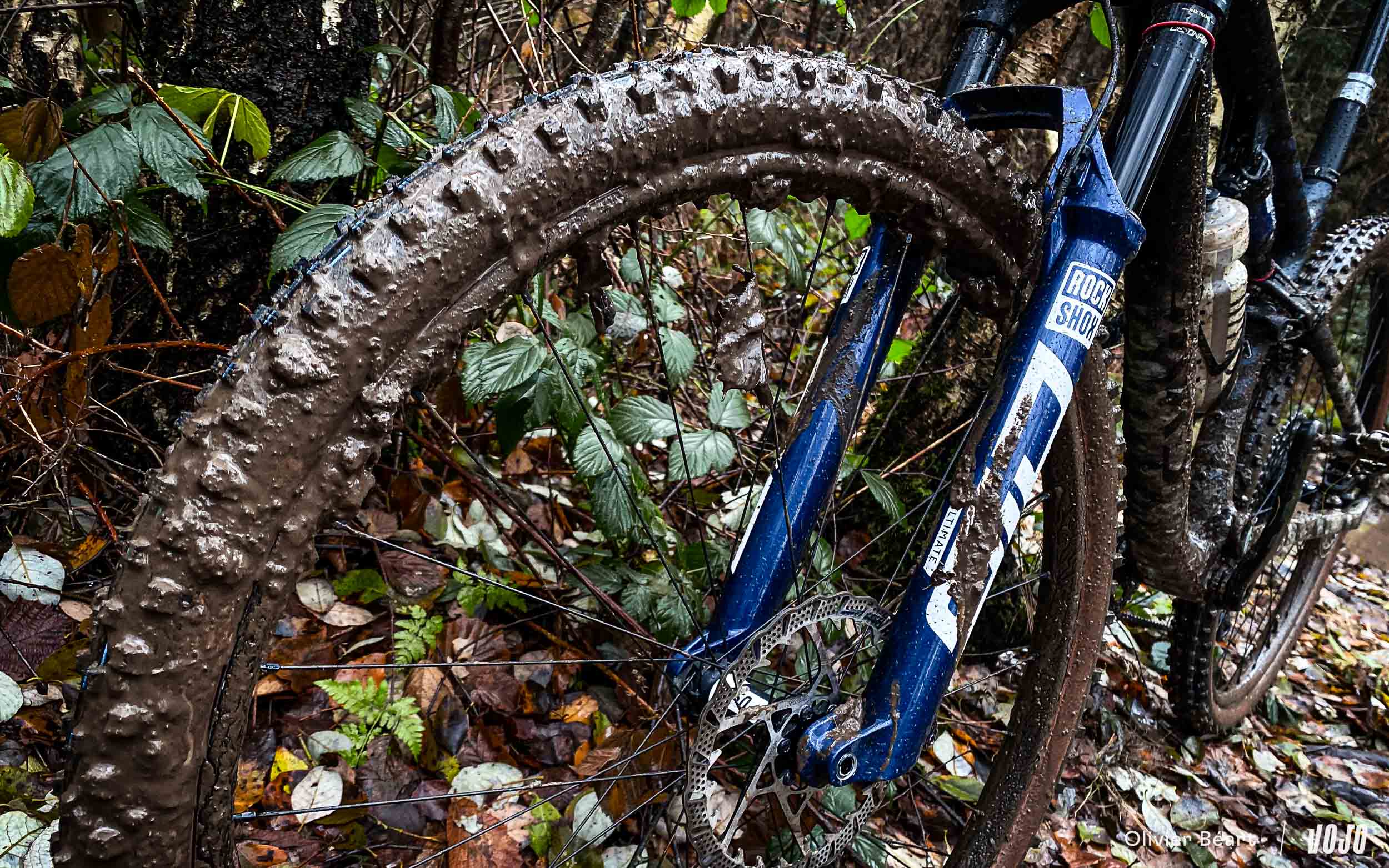 Test | Spécifiques ou polyvalents, quels pneus VTT XC pour l’hiver, la boue et l’humidité ?