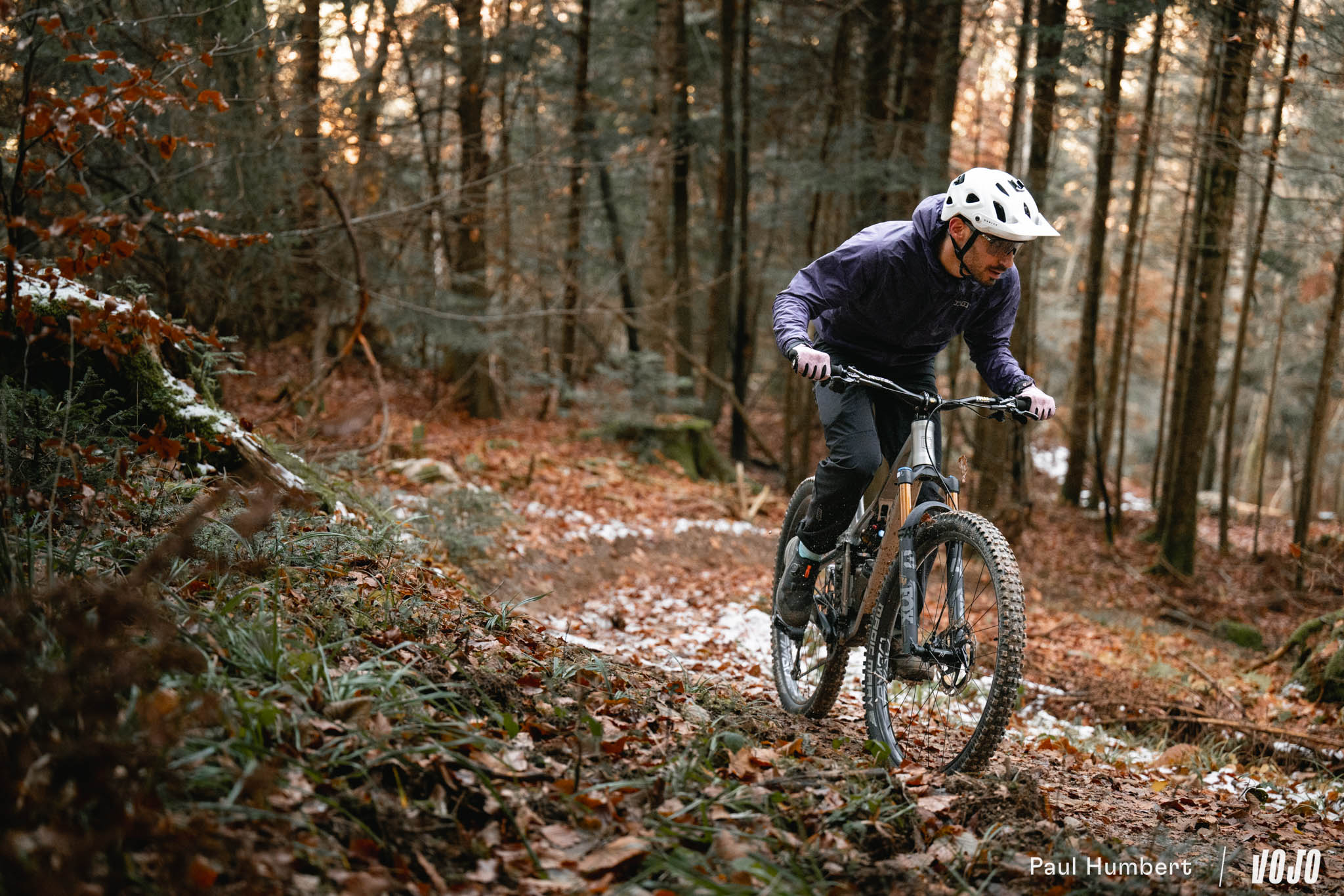 https://www.vojomag.com/app/uploads/2023/12/commencal tempo test 2023 vojo paul humbert 21.jpg