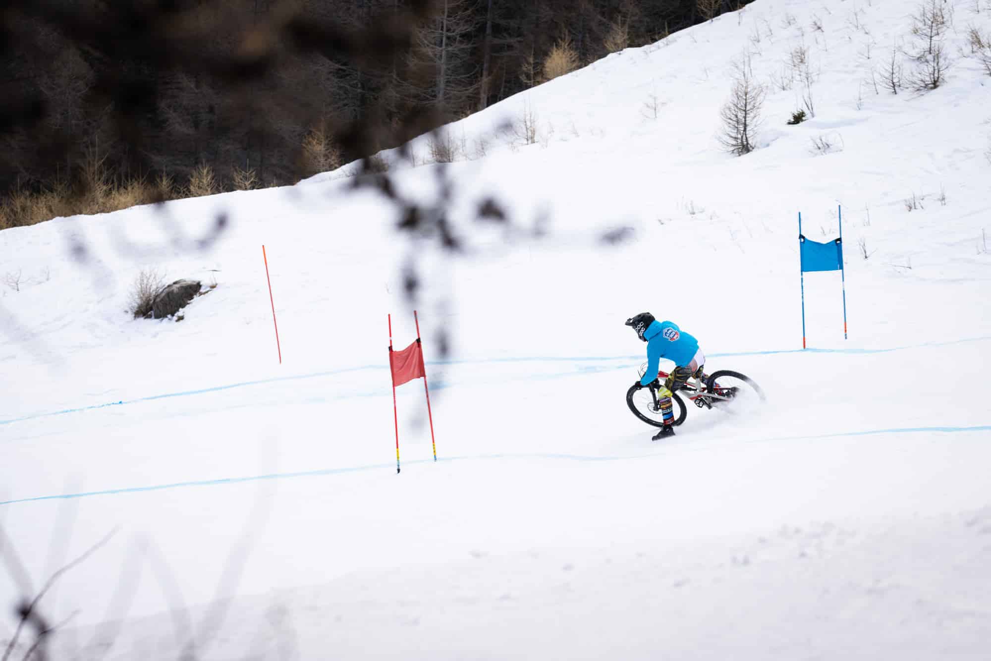 Championnats du monde de VTT sur neige : à contre-pente