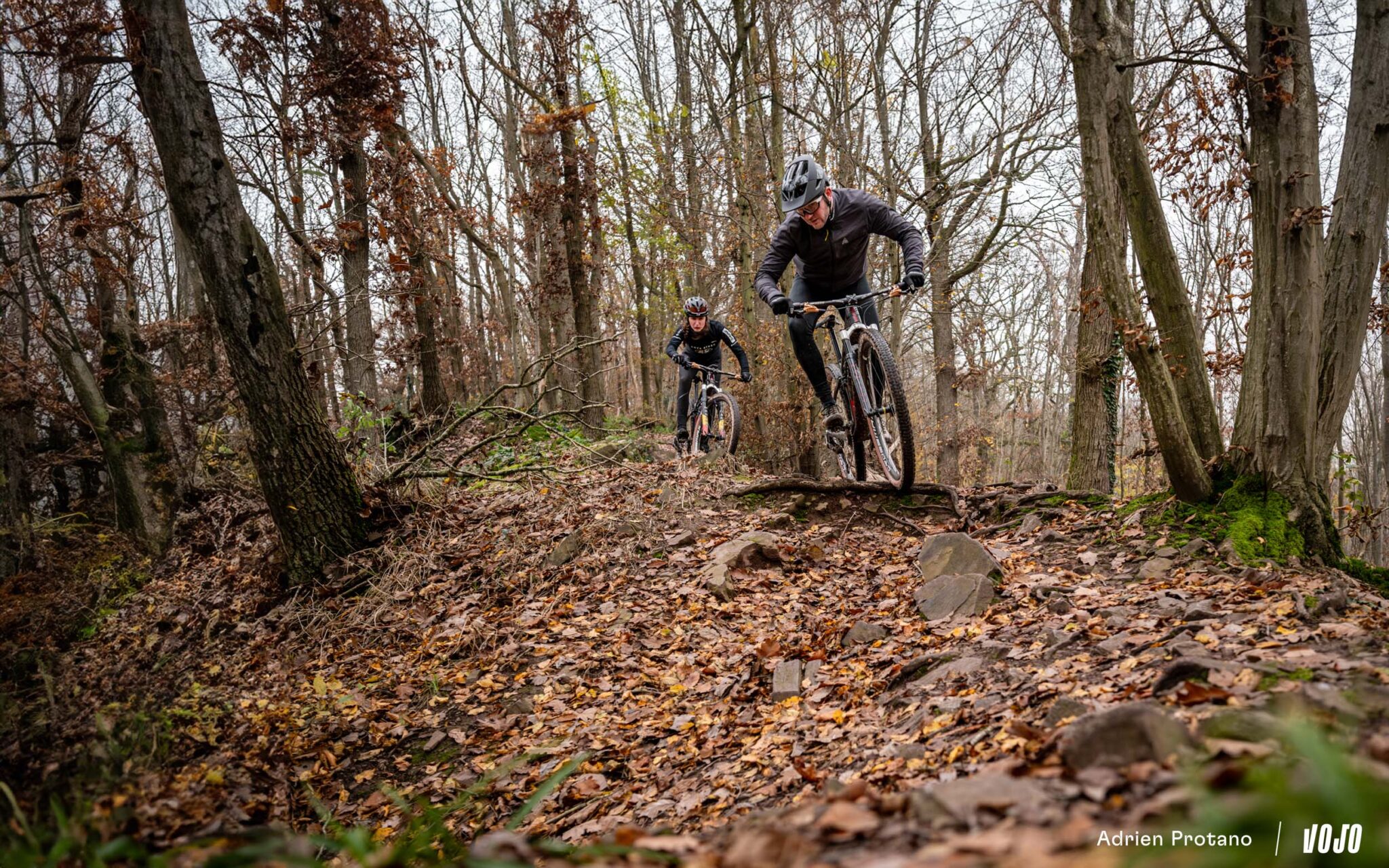 https://www.vojomag.com/app/uploads/2024/01/Rockrider Race 940S Reportage Emeline Detilleux Vojo 2023 AP 83 2048x1280.jpg