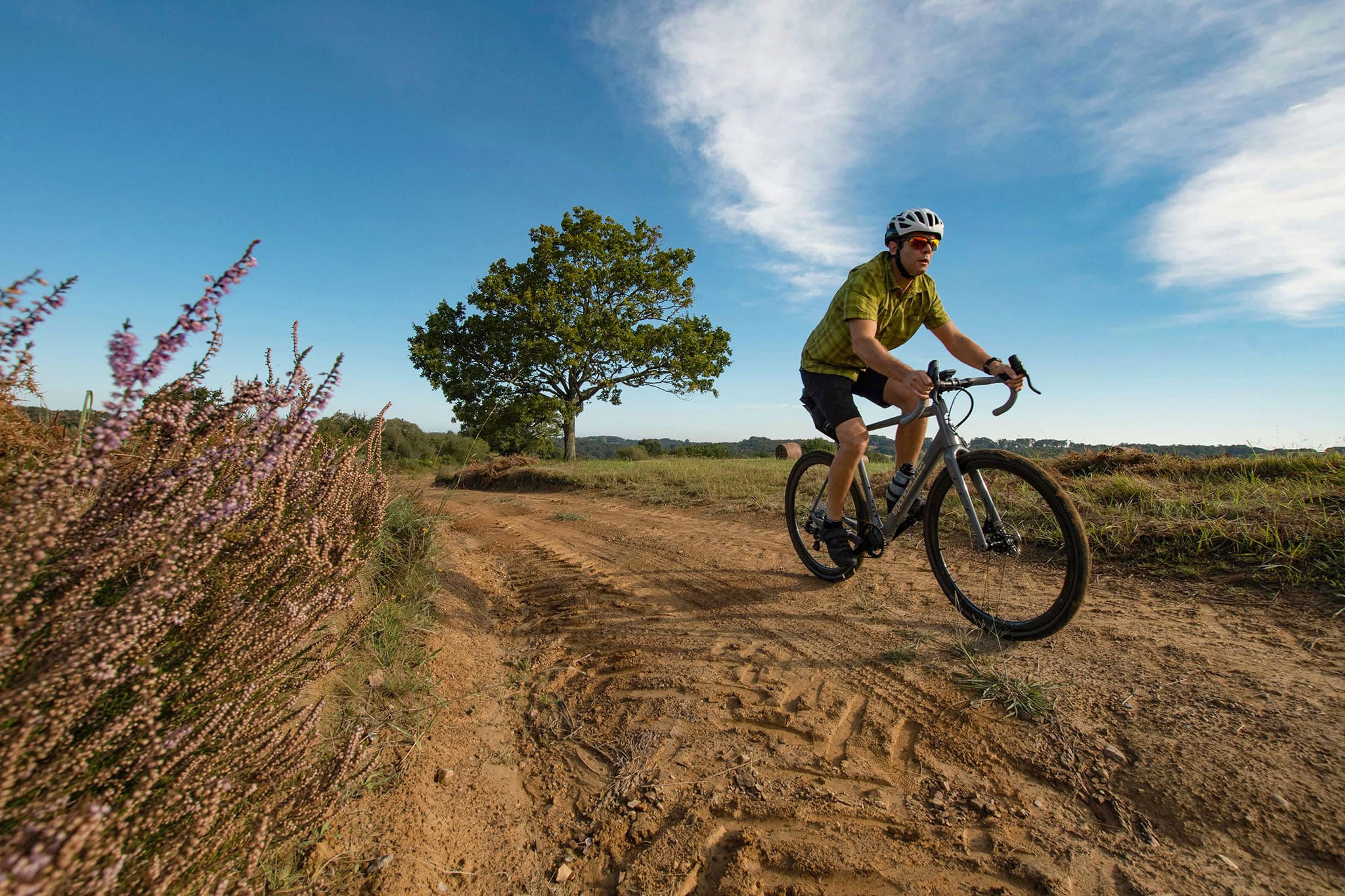 https://www.vojomag.com/app/uploads/2024/02/Gravel Pays basque Rhune.jpg