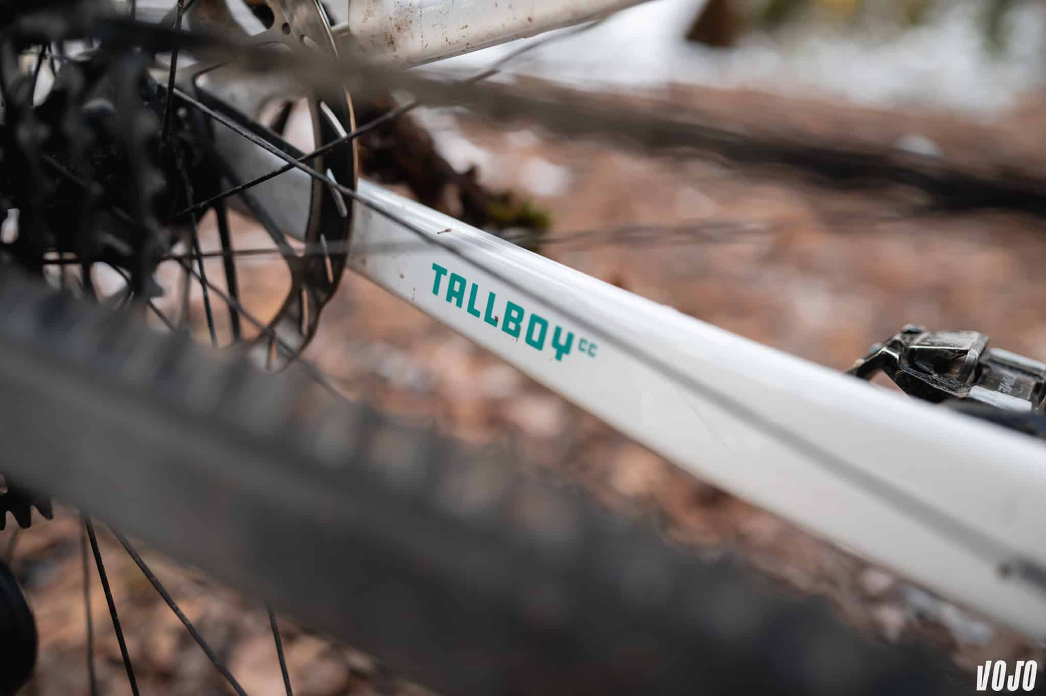https://www.vojomag.com/app/uploads/2024/02/santa cruz tallboy tall boy vtt trail taille compte 2024 vojo paul humbert 10.jpg