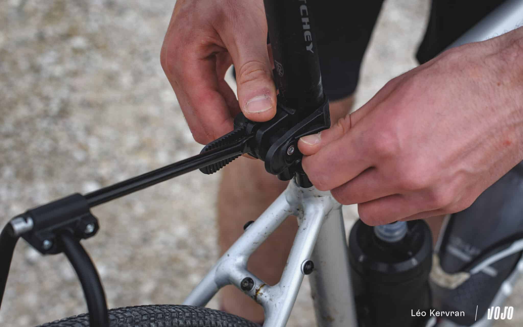 https://www.vojomag.com/app/uploads/2024/02/test porte bagage ortlieb quick rack 2024 vojo leo kervran 9 2048x1280.jpg