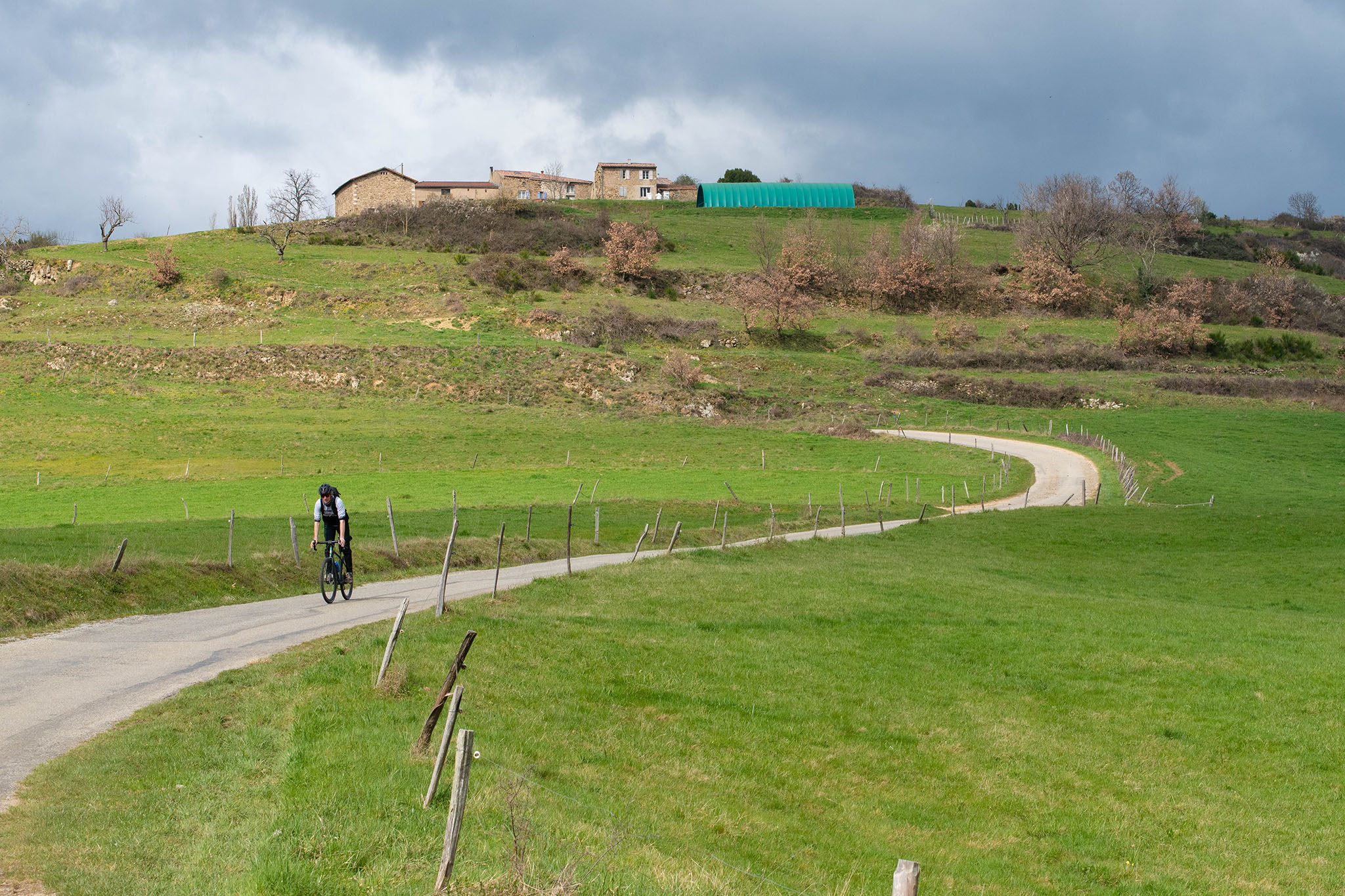 https://www.vojomag.com/app/uploads/2024/03/Ardeche gravel 15.jpg