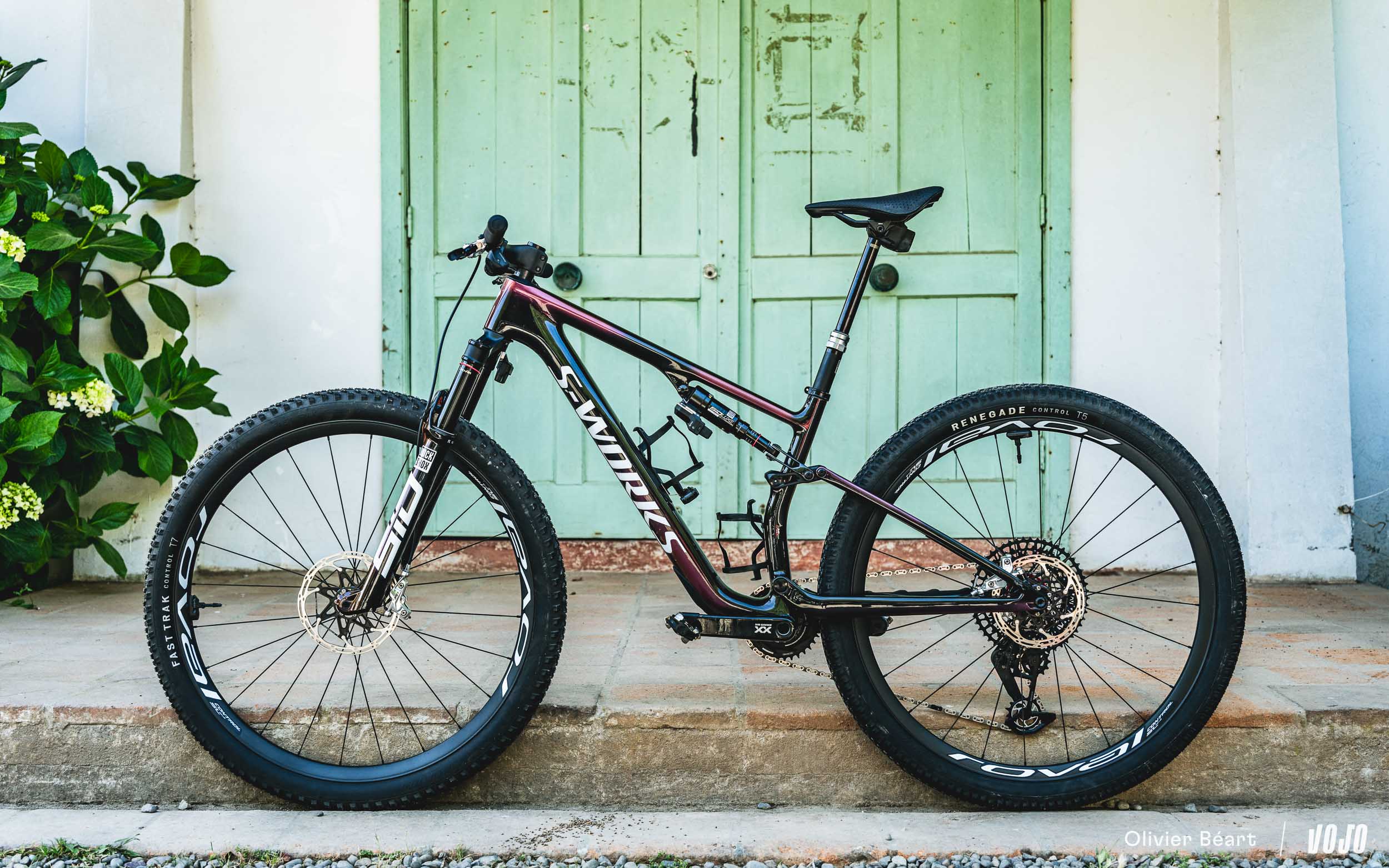 https://www.vojomag.com/app/uploads/2024/03/Specialized Epic 8 2024 test essai avis copyright Beart Vojomag 30.jpg