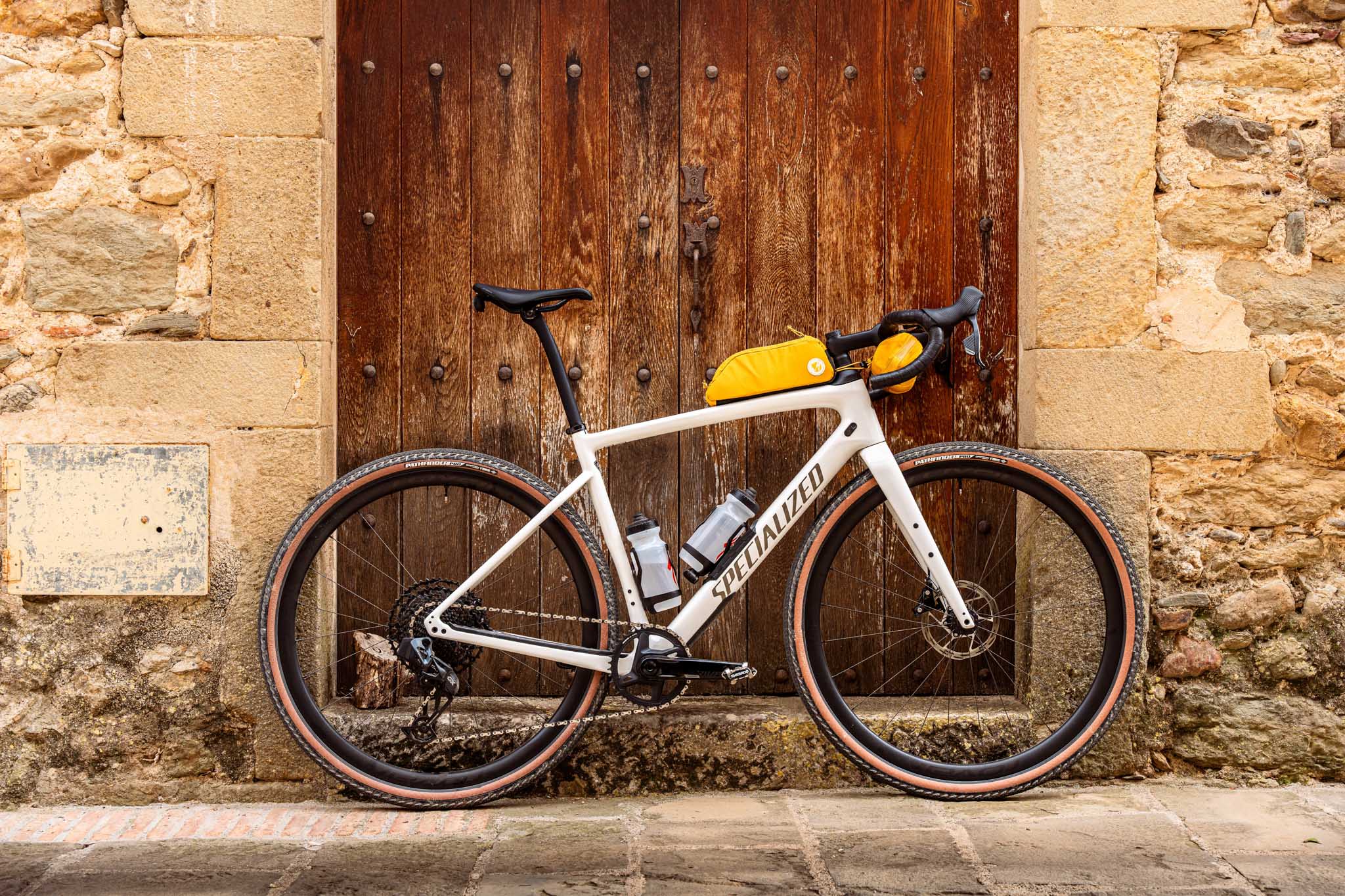 https://www.vojomag.com/app/uploads/2024/03/gravel race santa vall 2024 vojo paul humbert 67.jpg