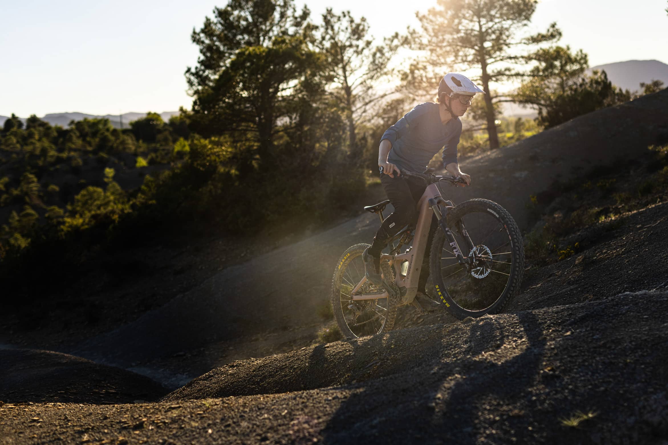 https://www.vojomag.com/app/uploads/2024/04/Orbea Rise 2024 Launch Jeremy Reuiller 29.jpg