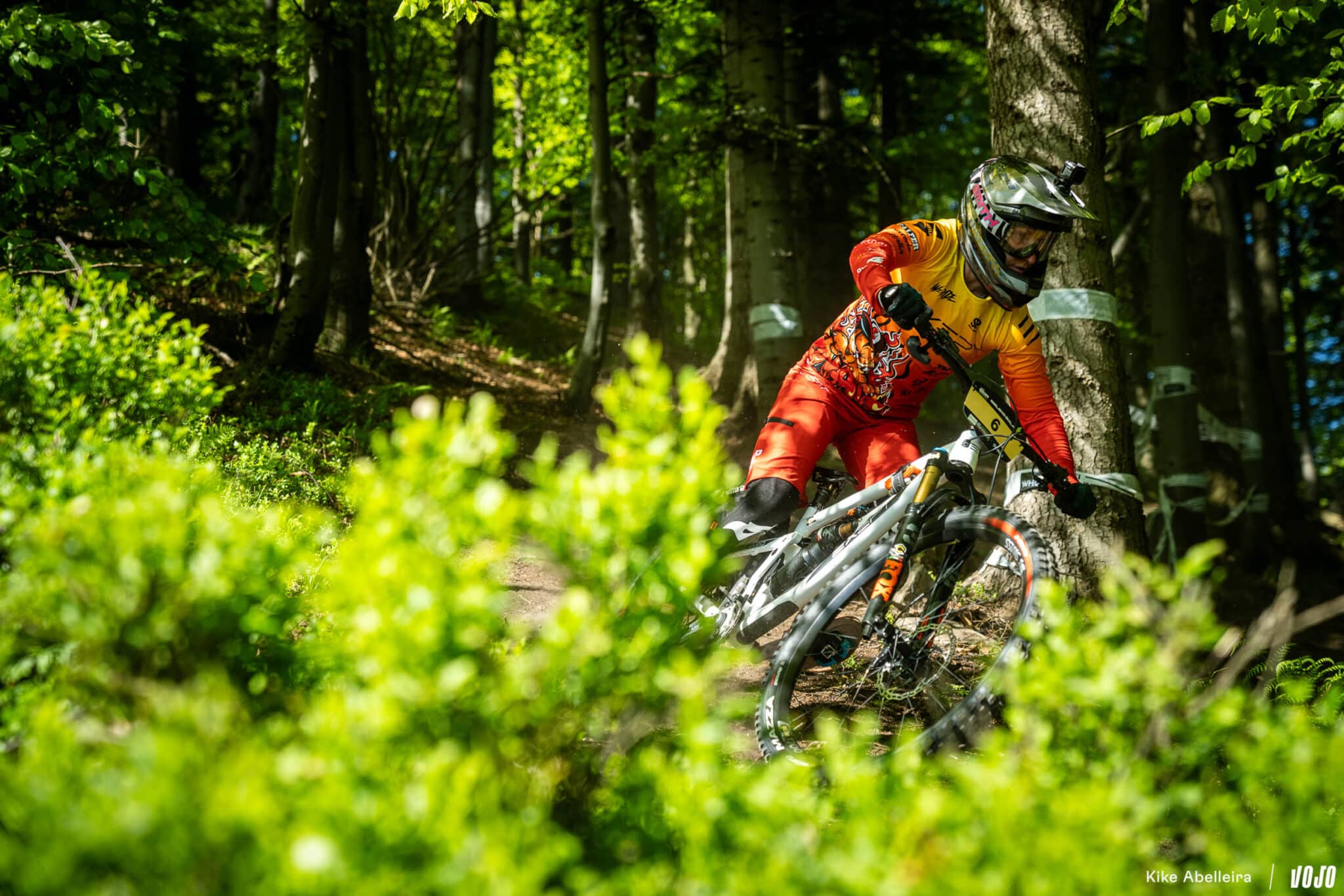 https://www.vojomag.com/app/uploads/2024/05/24MTBWC BielskoBiala byKikeAbelleira 00083 2 2048x1366.jpg