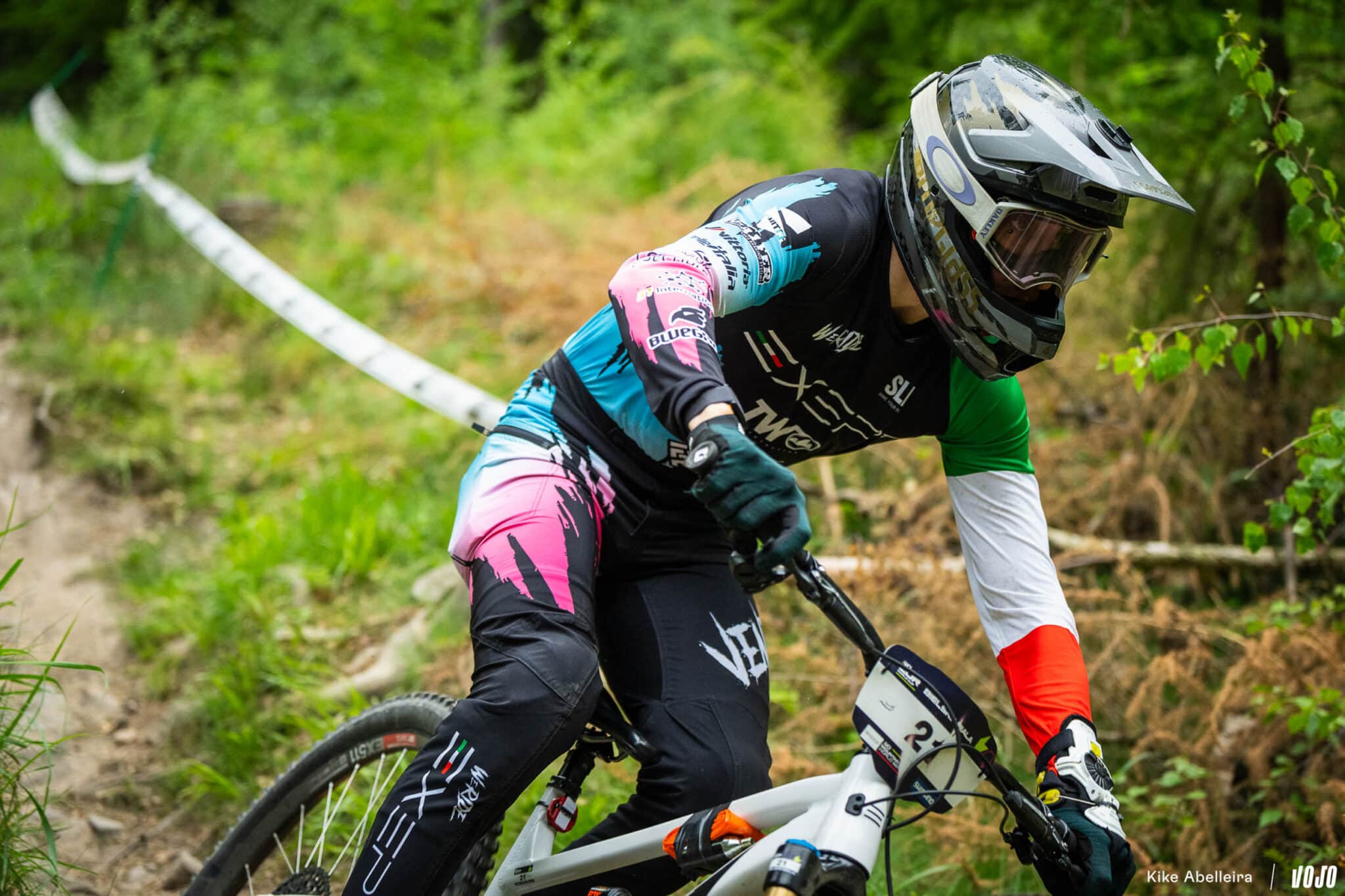 https://www.vojomag.com/app/uploads/2024/05/24MTBWC BielskoBiala byKikeAbelleira 00079 2 2048x1365.jpg