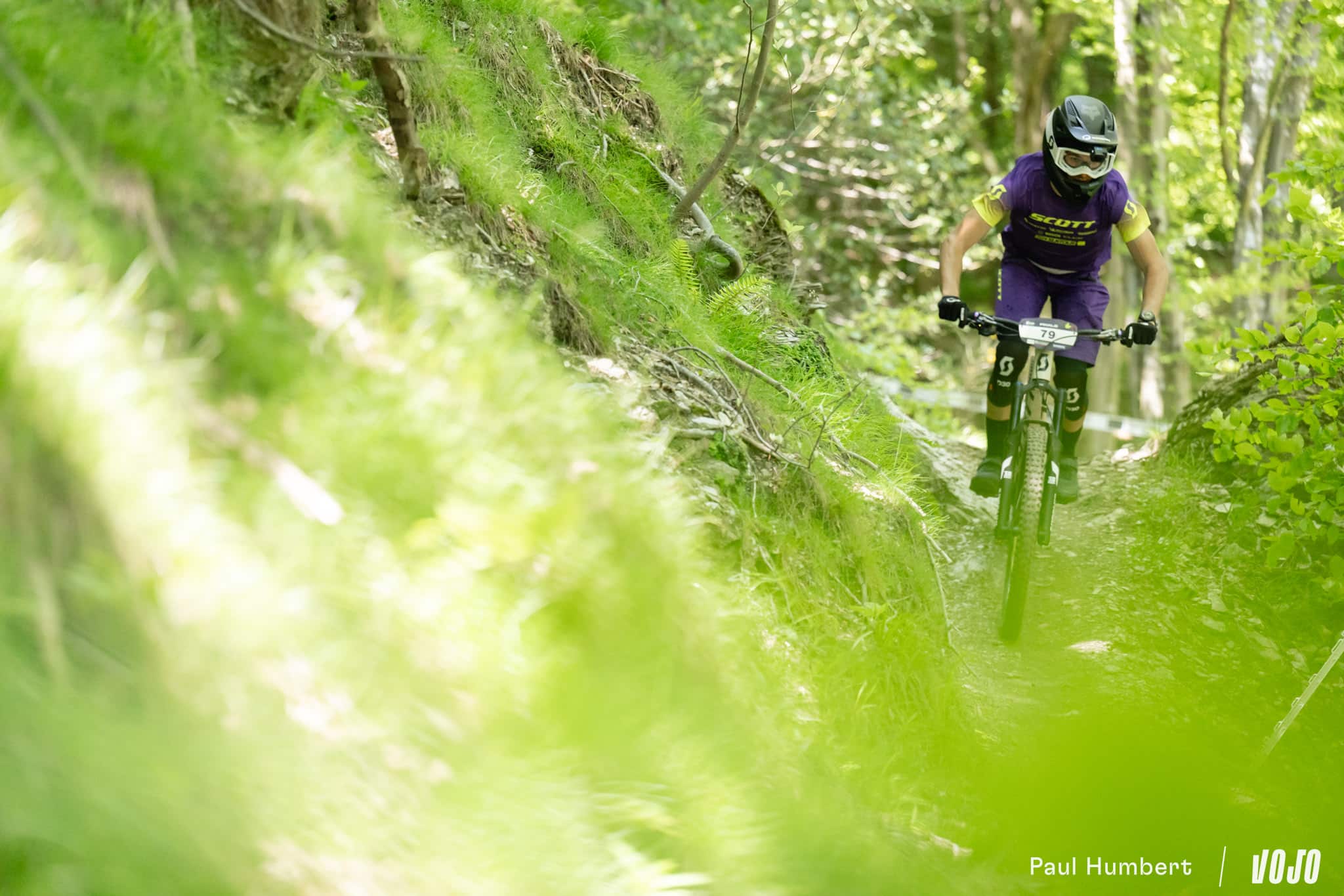 https://www.vojomag.com/app/uploads/2024/05/course vtt enduro edr finale ligure dimanche 2024 vojo paul humbert 22.jpg