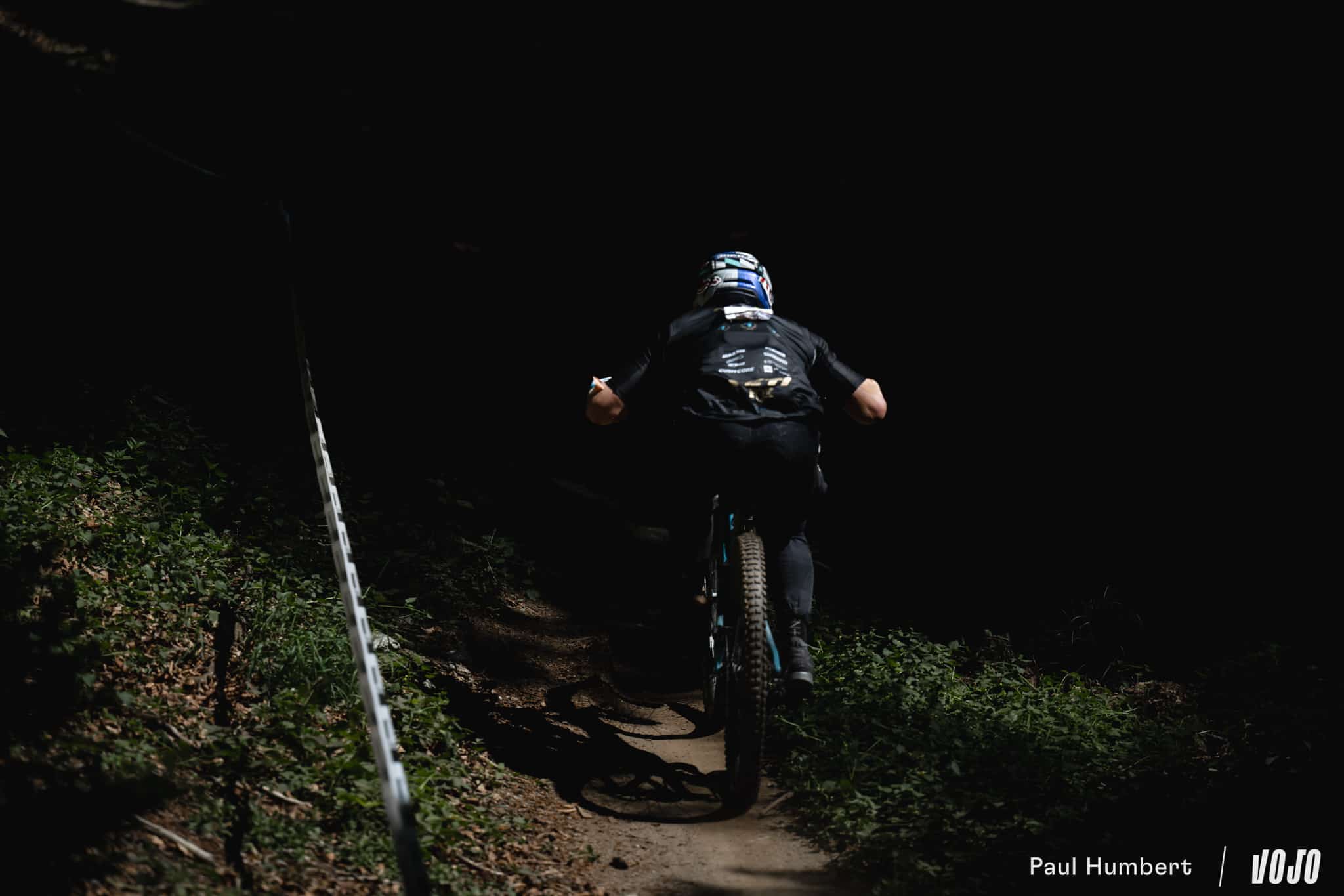 https://www.vojomag.com/app/uploads/2024/05/course vtt enduro edr finale ligure dimanche 2024 vojo paul humbert 64.jpg
