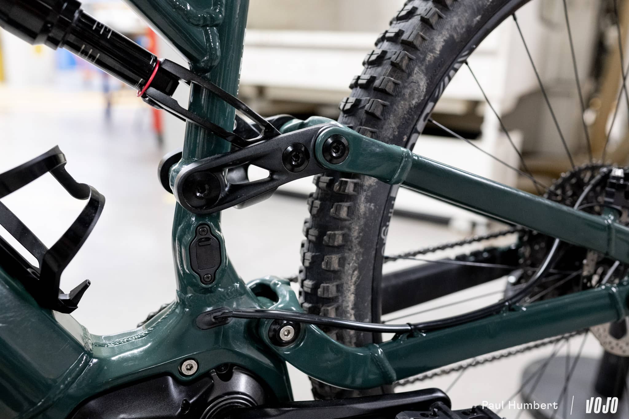 https://www.vojomag.com/app/uploads/2024/05/decathlon e feel test ebike vttae moteur 2024 vojo paul humbert 29.jpg