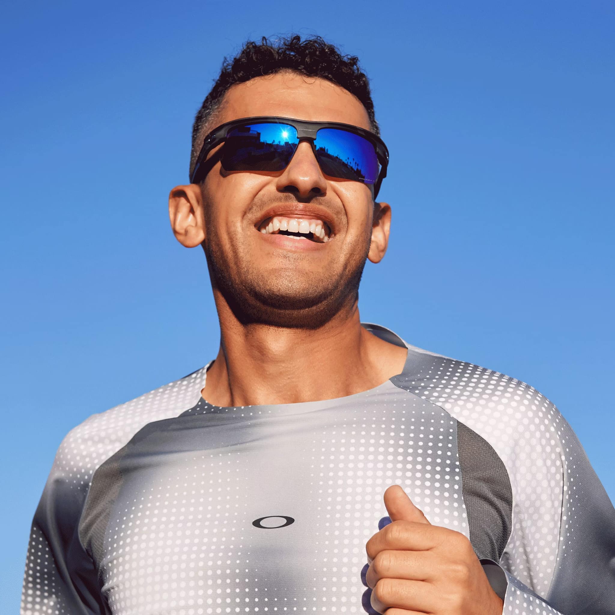 https://www.vojomag.com/app/uploads/2024/05/oakley sphaera hub paris 2024 vojo paul humbert 22.jpg