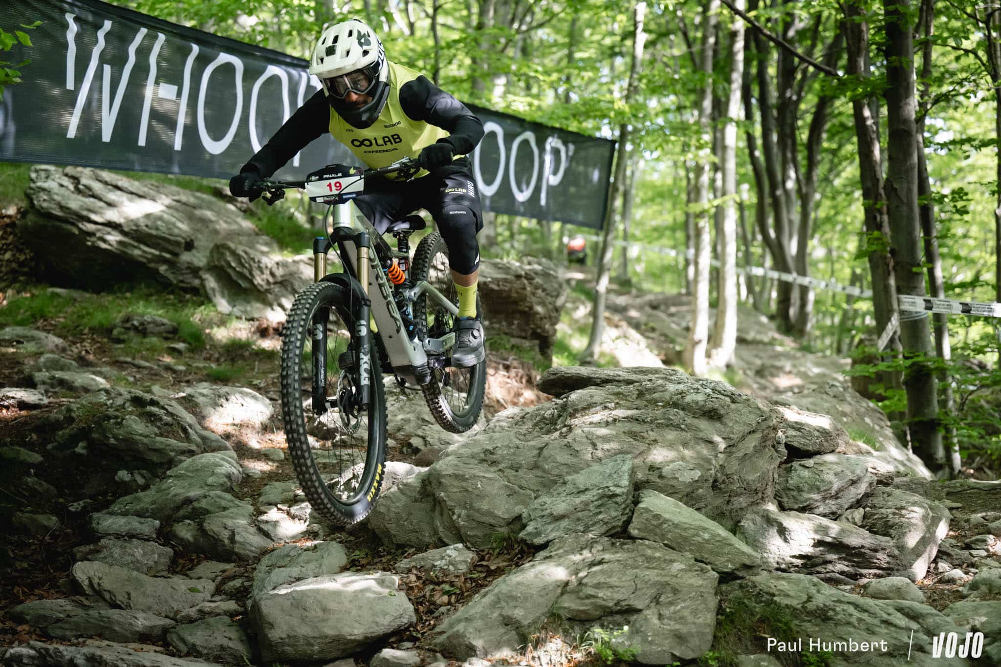 https://www.vojomag.com/app/uploads/2024/05/orbea rise oolab vttae ebike wild damien oton 2024 vojo paul humbert.jpg