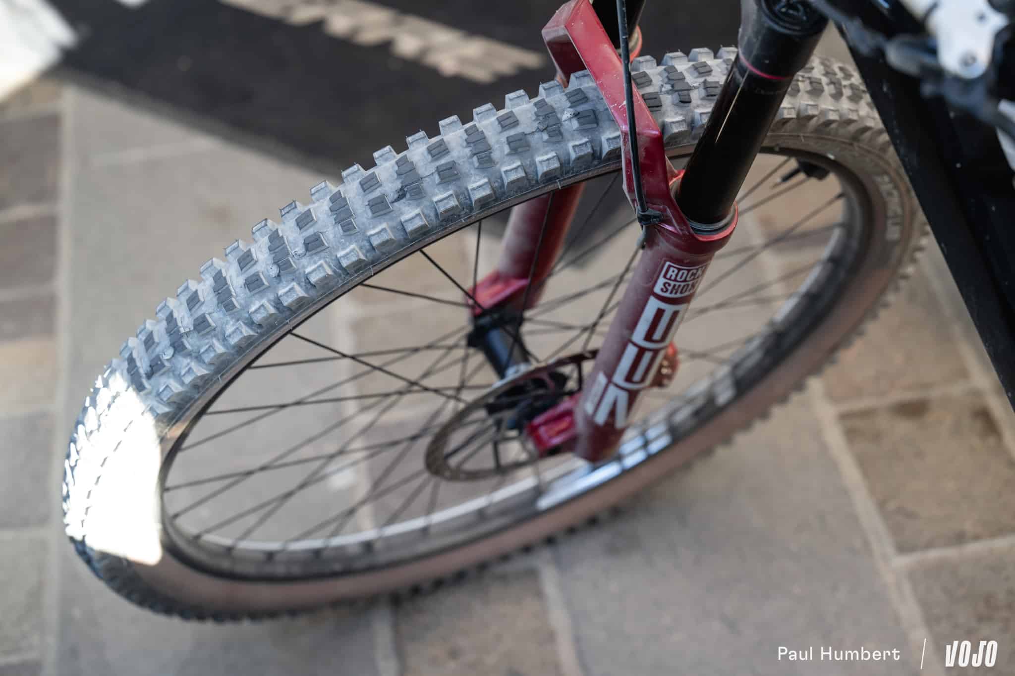 https://www.vojomag.com/app/uploads/2024/05/paddock materiel vtt nouveaute spyshot 2024 vojo paul humbert 22.jpg