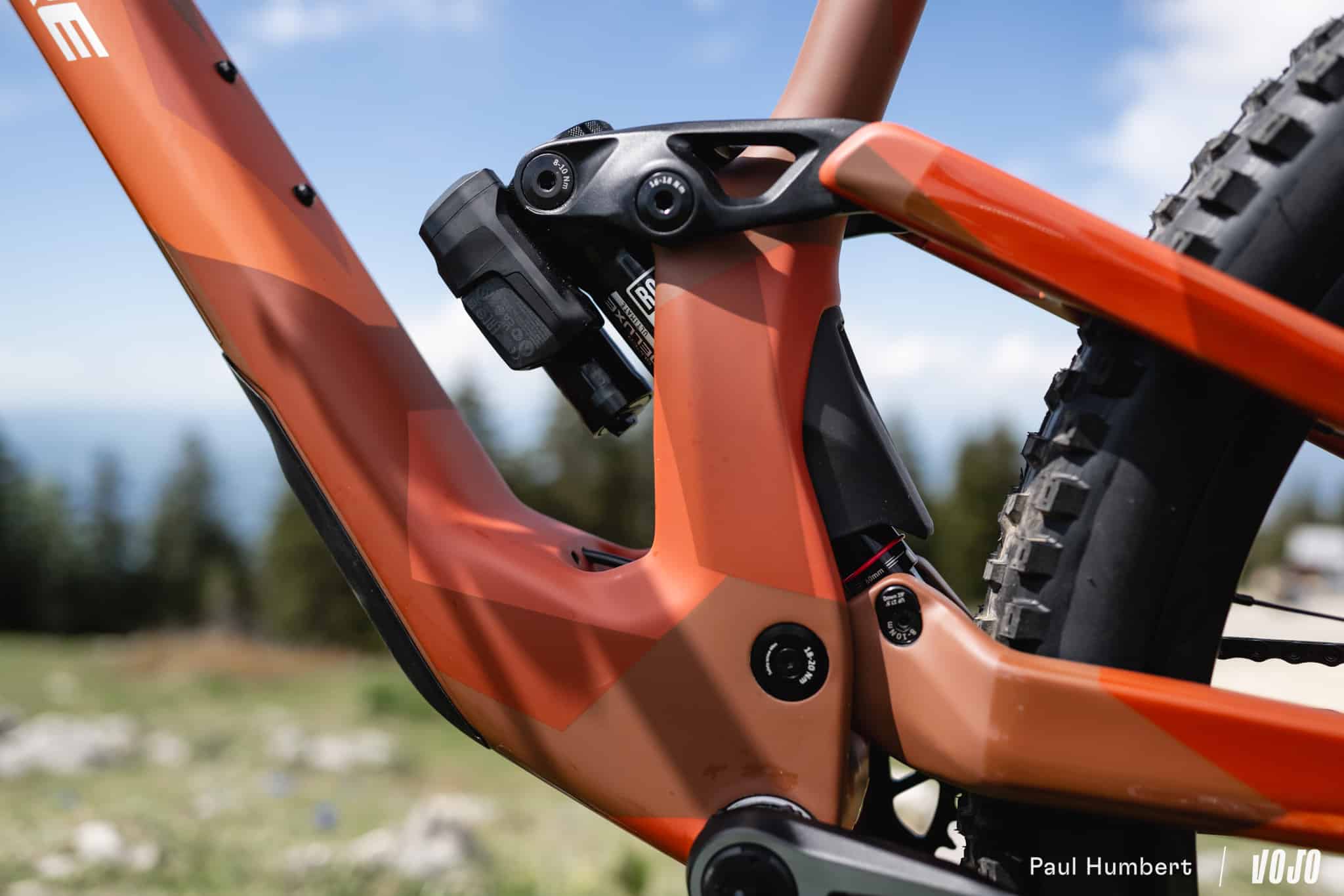 https://www.vojomag.com/app/uploads/2024/05/test nouveau lapierre zesty vtt 2024 vojo paul humbert 24.jpg