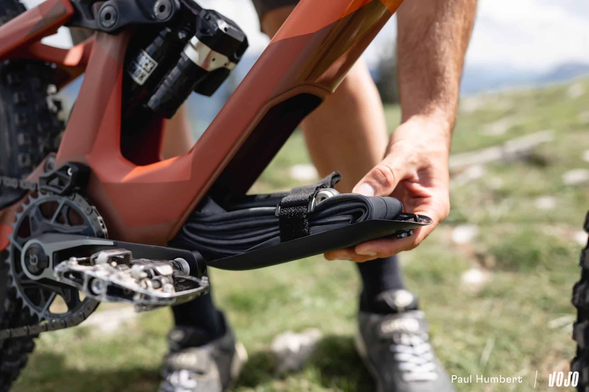 https://www.vojomag.com/app/uploads/2024/05/test nouveau lapierre zesty vtt 2024 vojo paul humbert 40.jpg