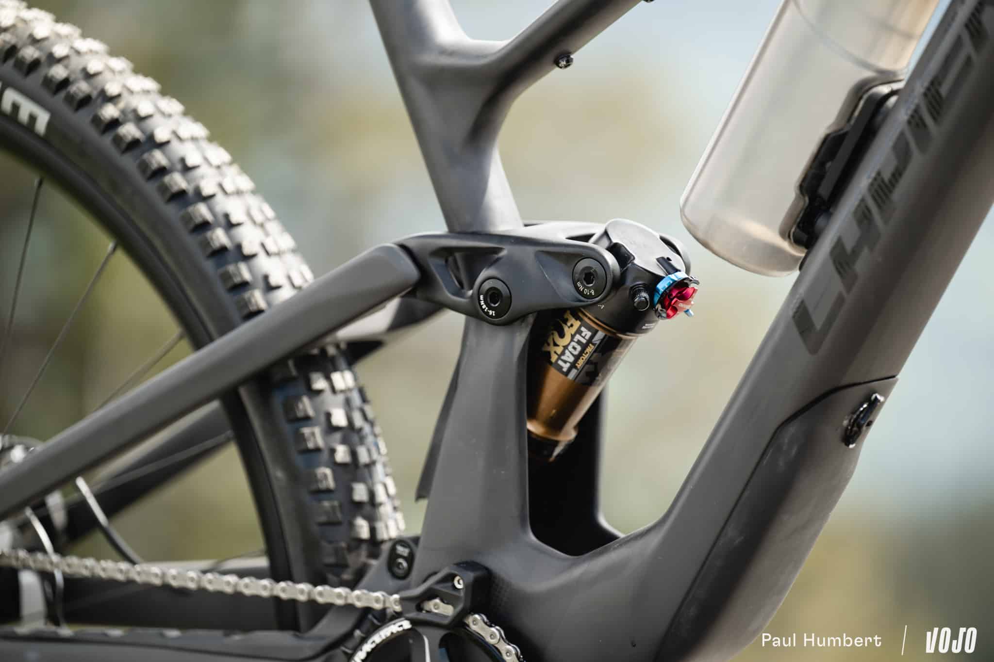 https://www.vojomag.com/app/uploads/2024/05/test nouveau lapierre zesty vtt 2024 vojo paul humbert 44.jpg