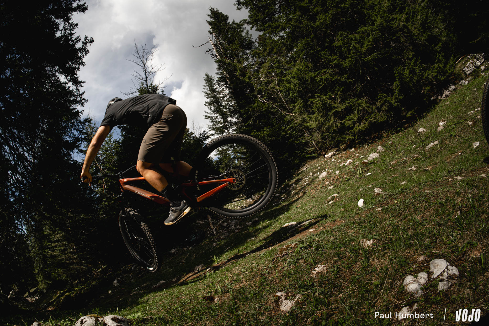 https://www.vojomag.com/app/uploads/2024/05/test nouveau lapierre zesty vtt 2024 vojo paul humbert 88.jpg