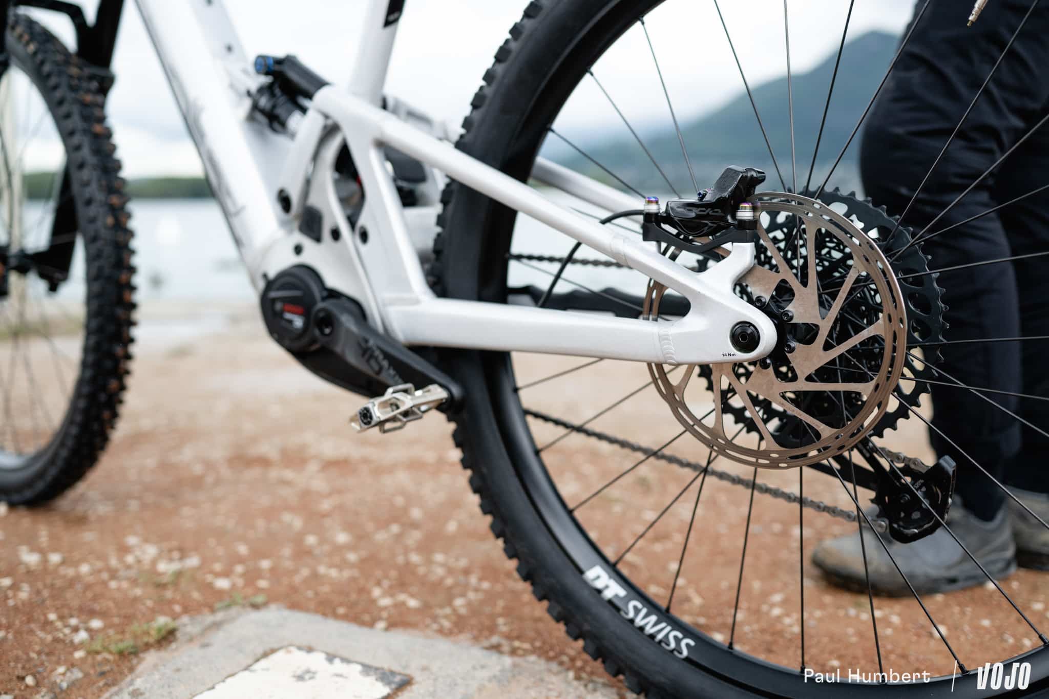 https://www.vojomag.com/app/uploads/2024/05/test vttae scor 6080 z ebike avis semnoz 2024 vojo paul humbert 11.jpg