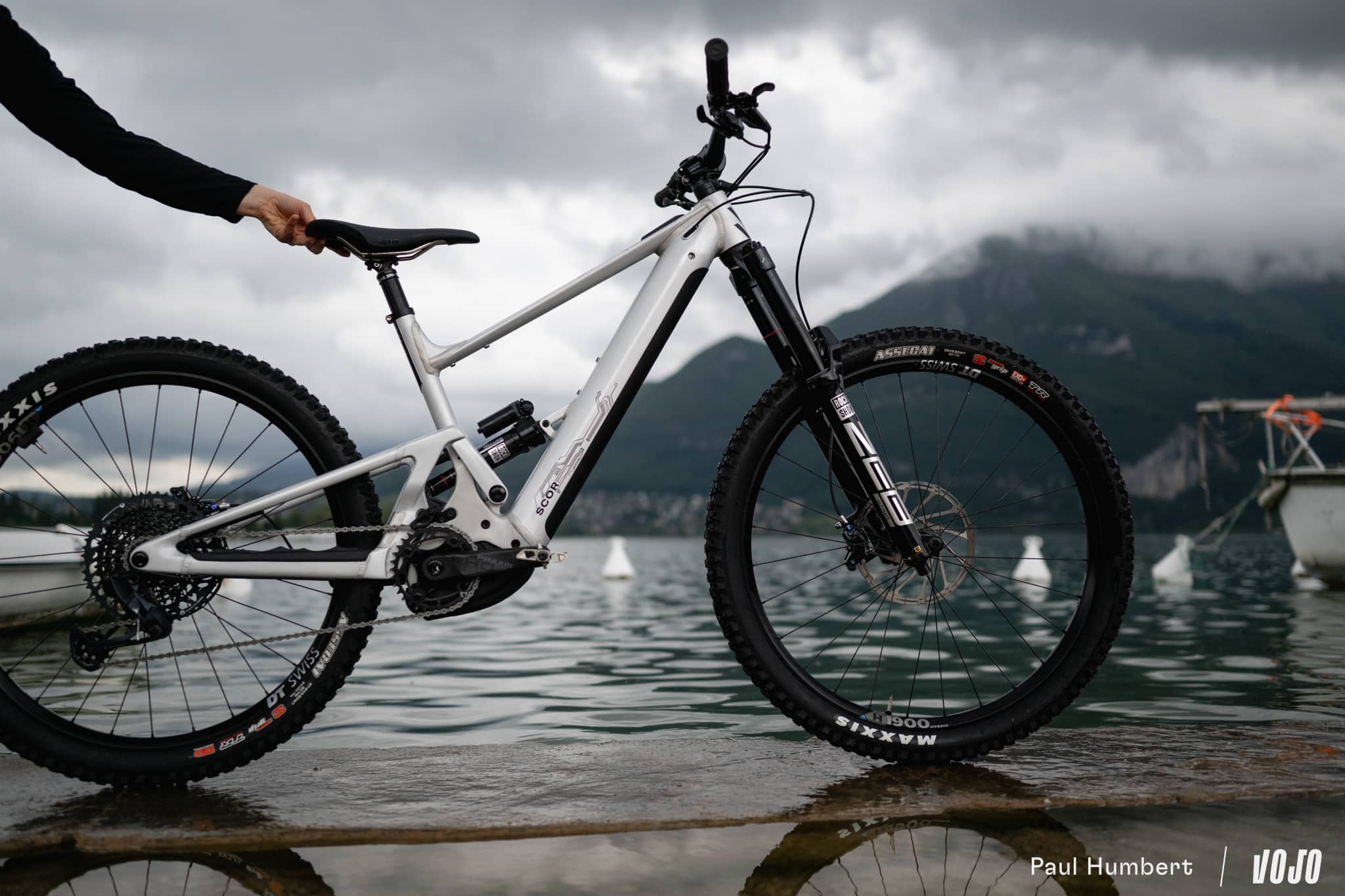 https://www.vojomag.com/app/uploads/2024/05/test vttae scor 6080 z ebike avis semnoz 2024 vojo paul humbert 3.jpg