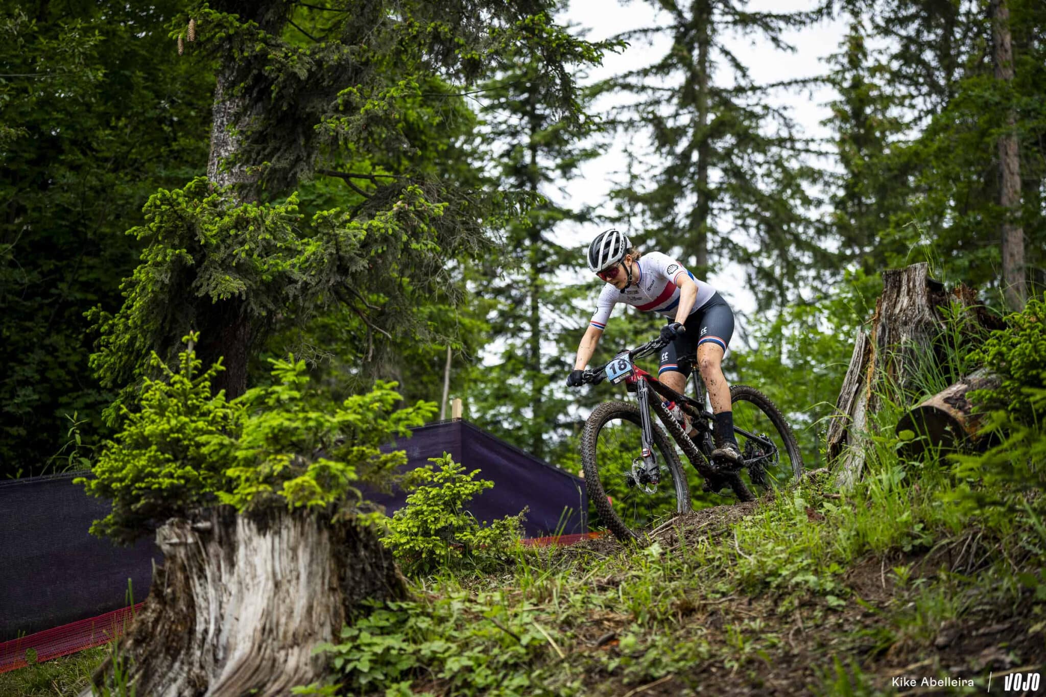 https://www.vojomag.com/app/uploads/2024/06/24MTBWC CransMontana byKikeAbelleira 00357 2048x1365.jpg