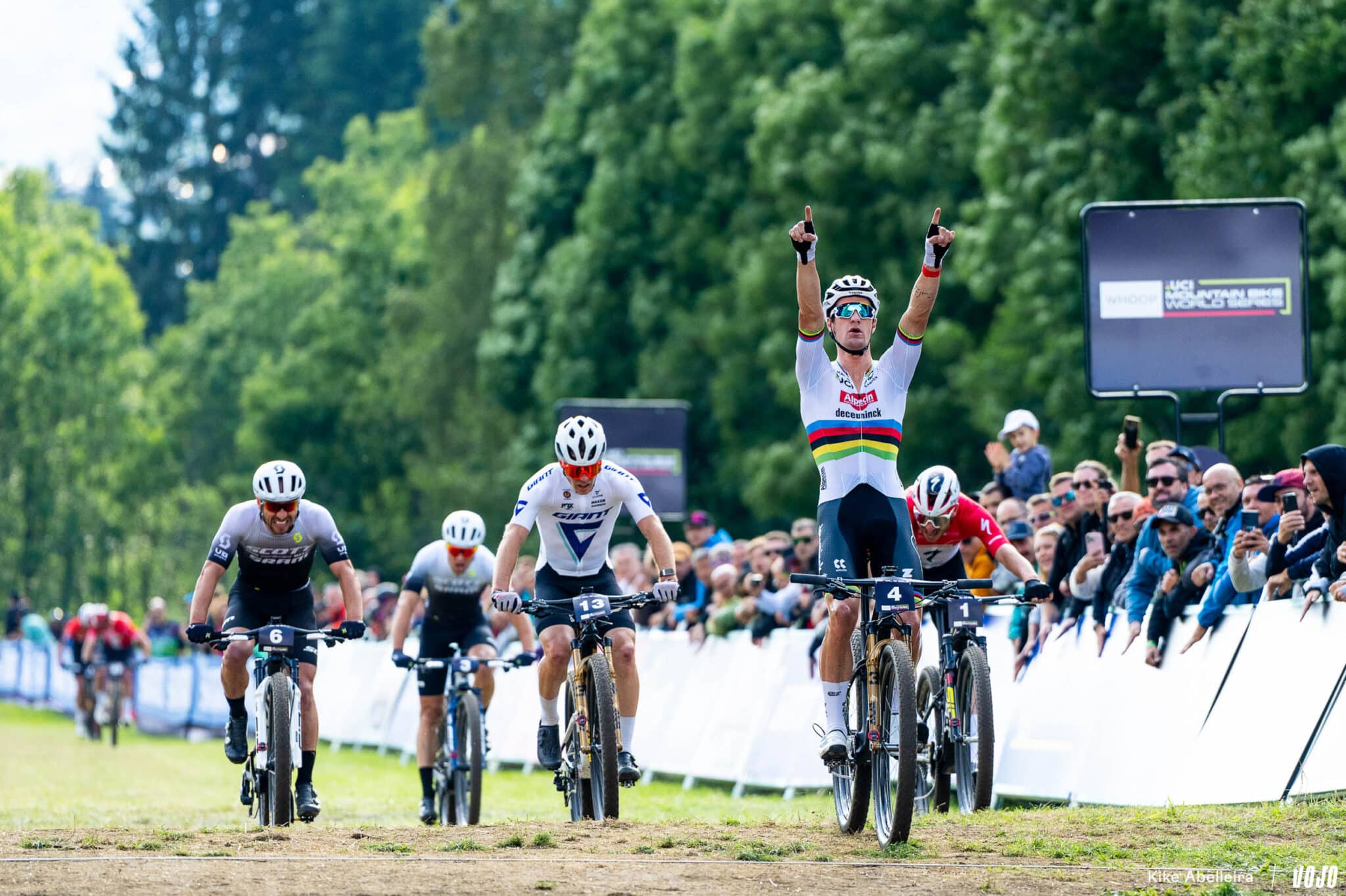 https://www.vojomag.com/app/uploads/2024/06/24MTBWC ValDiSole byKikeAbelleira 03631 2 2048x1364.jpg