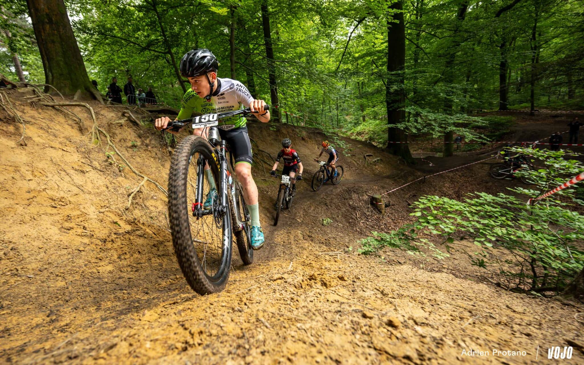 https://www.vojomag.com/app/uploads/2024/06/Kids Trophy Vojo A.Protano 1 14 2048x1280.jpg