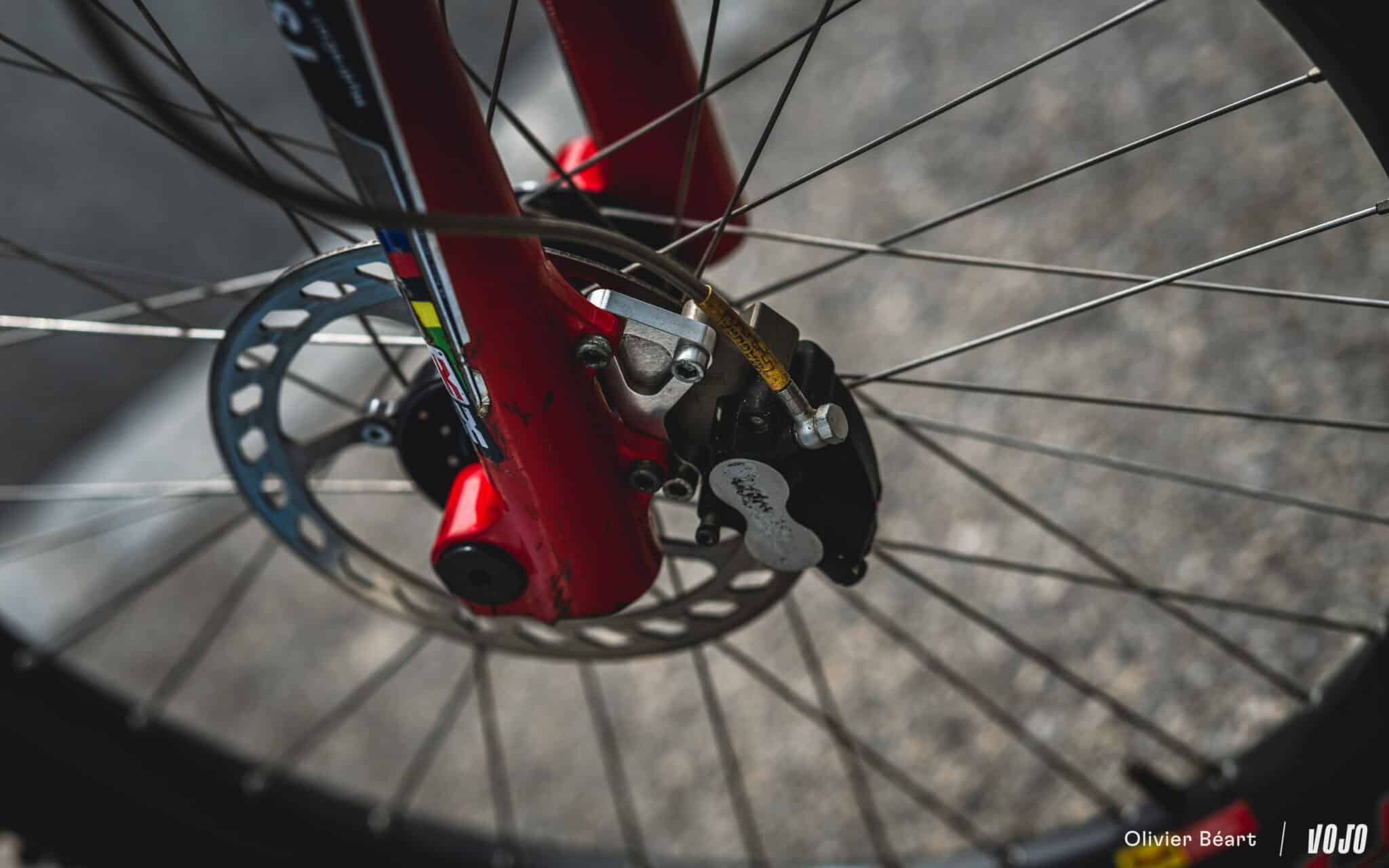 https://www.vojomag.com/app/uploads/2024/06/Passportes 2024 Expo vtt vintage DH - Copyright Olivier Beart Vojo Magazine 36 2048x1280.jpg
