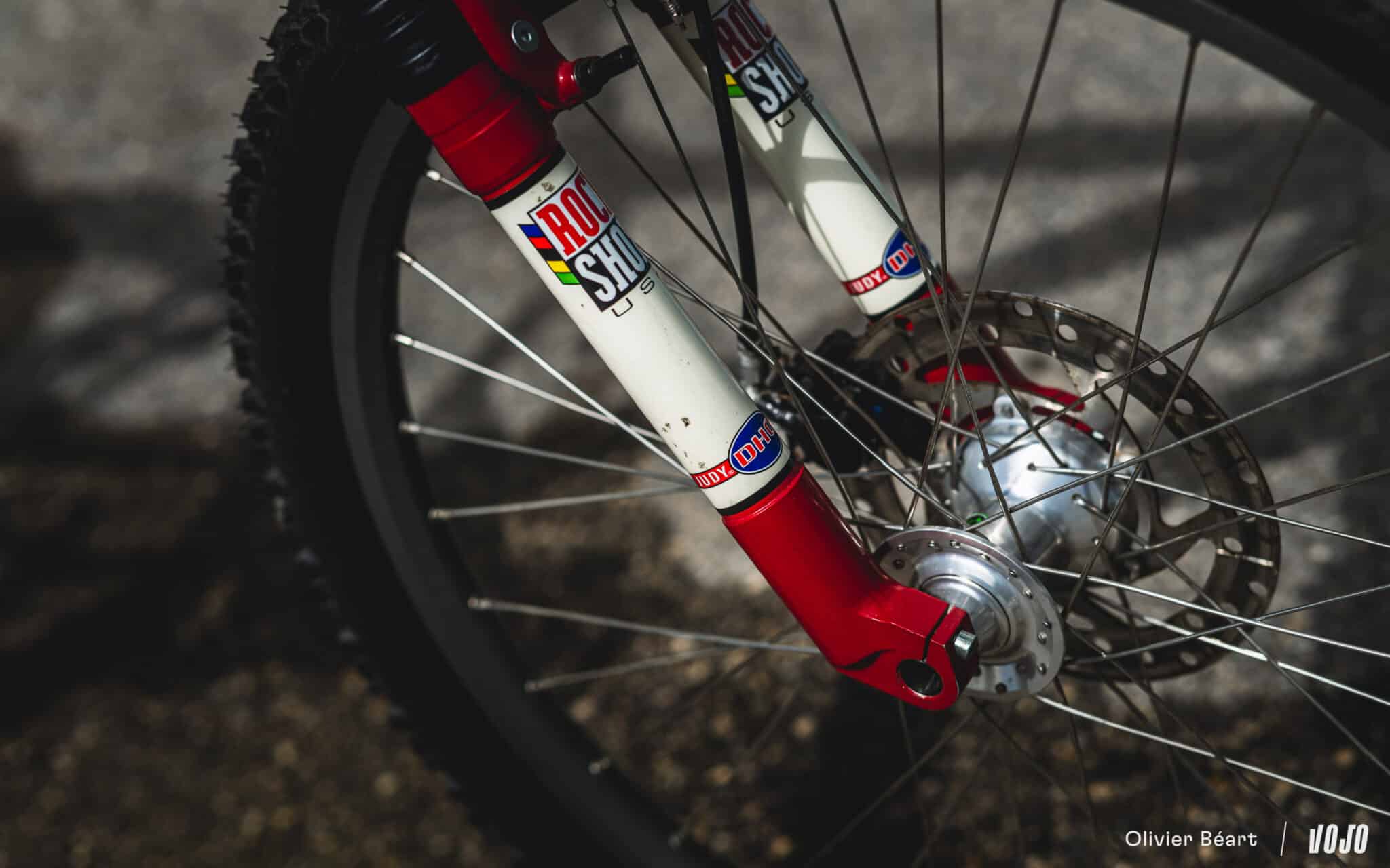 https://www.vojomag.com/app/uploads/2024/06/Passportes 2024 Expo vtt vintage DH - Copyright Olivier Beart Vojo Magazine 42 2048x1280.jpg