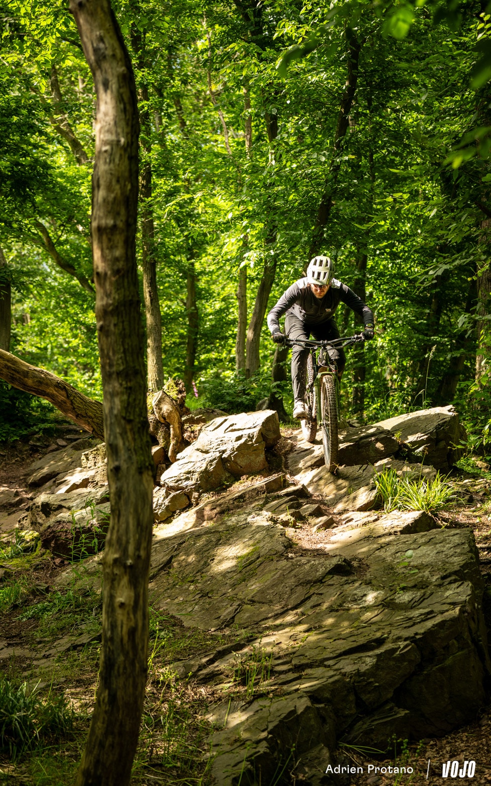 https://www.vojomag.com/app/uploads/2024/06/Rockshox Lyrik Super Deluxe 2024 Test Vojo A.Protano 14.jpg